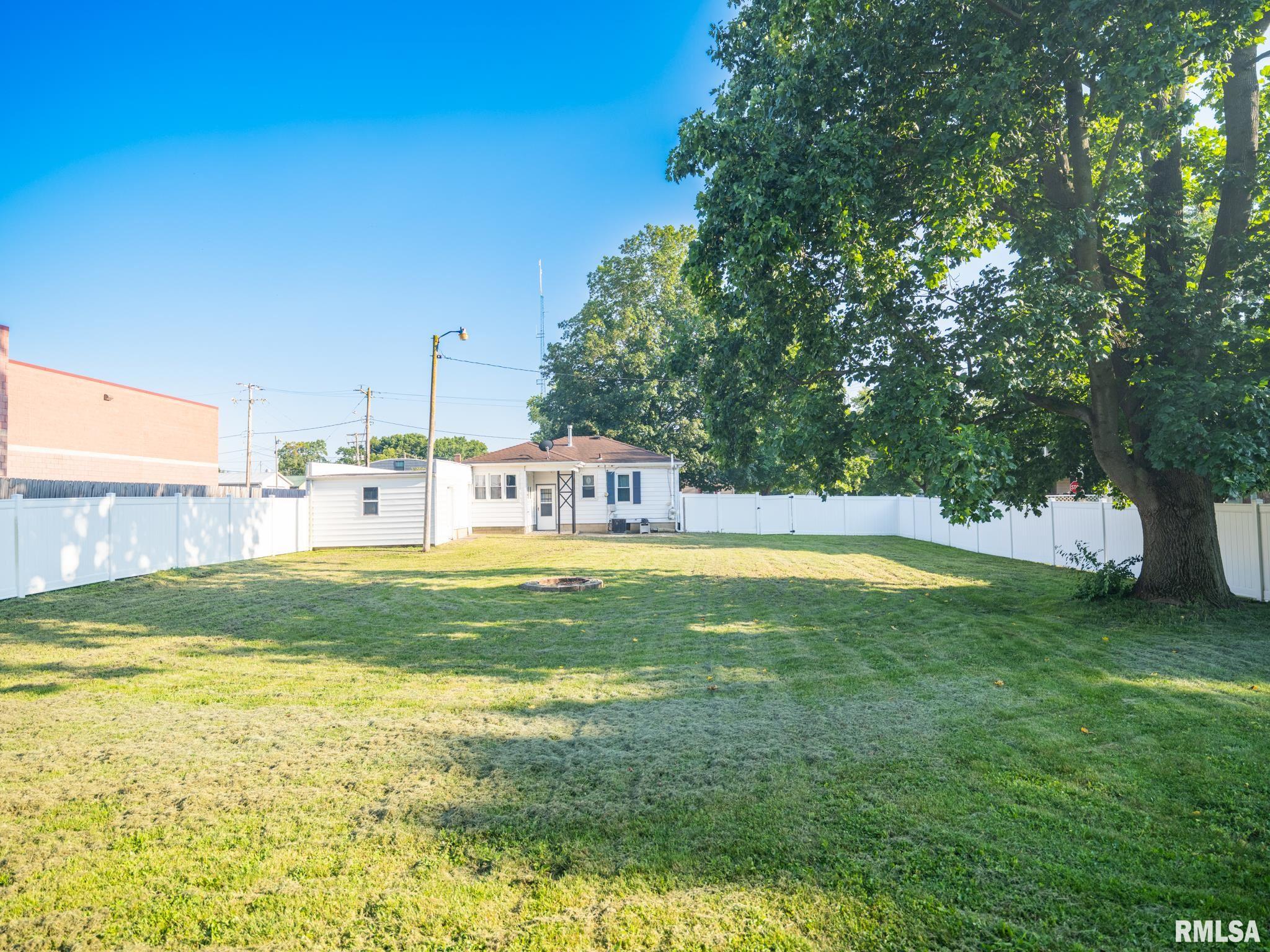 106 W FAST Avenue