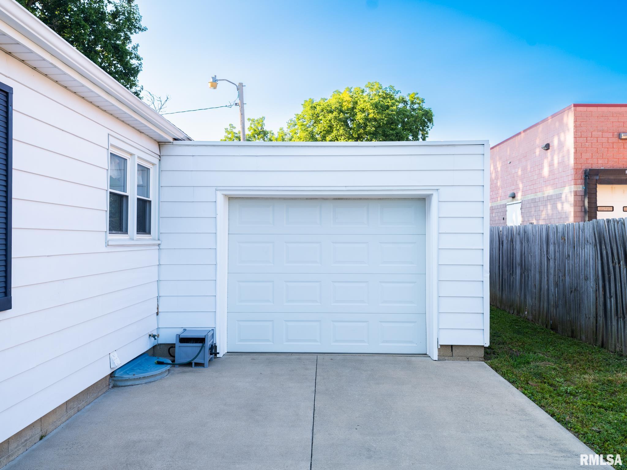 106 W FAST Avenue