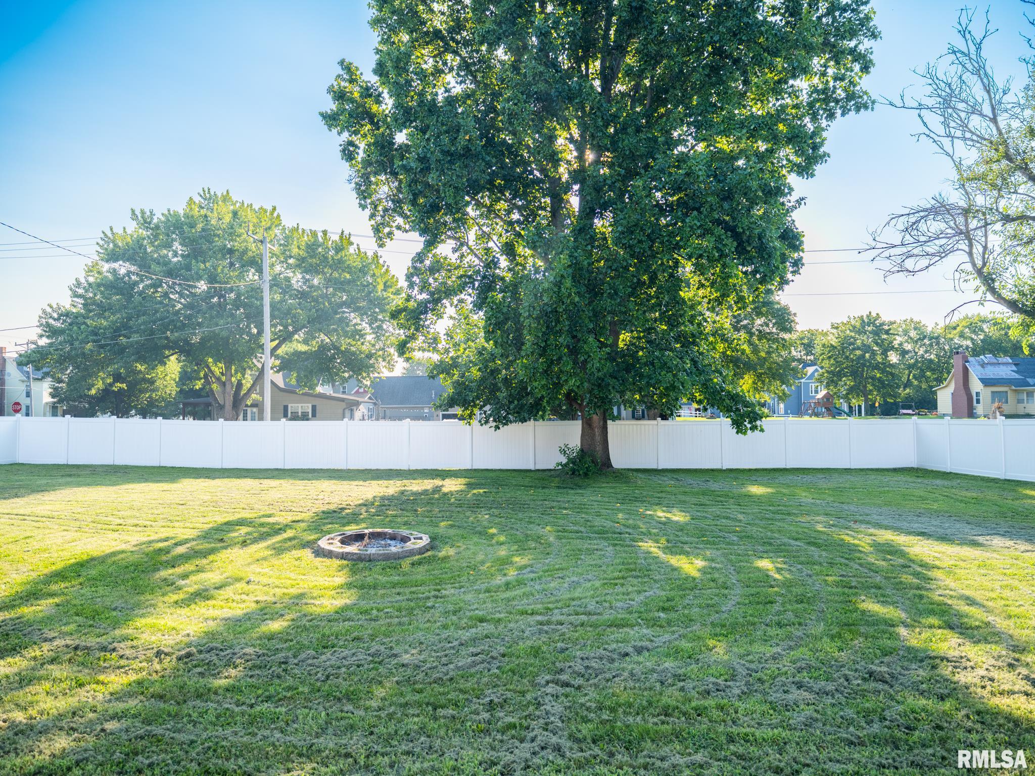 106 W FAST Avenue