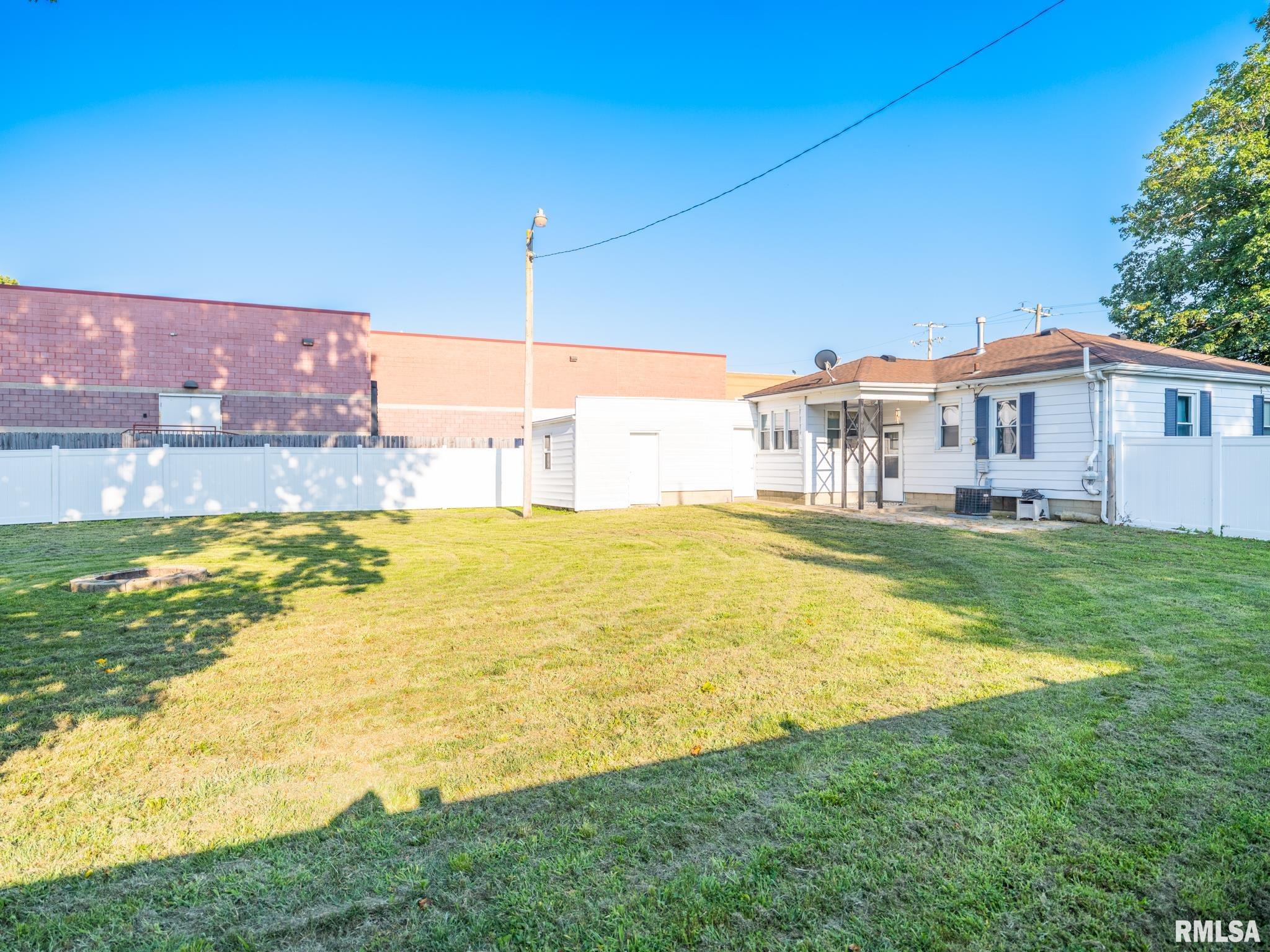 106 W FAST Avenue