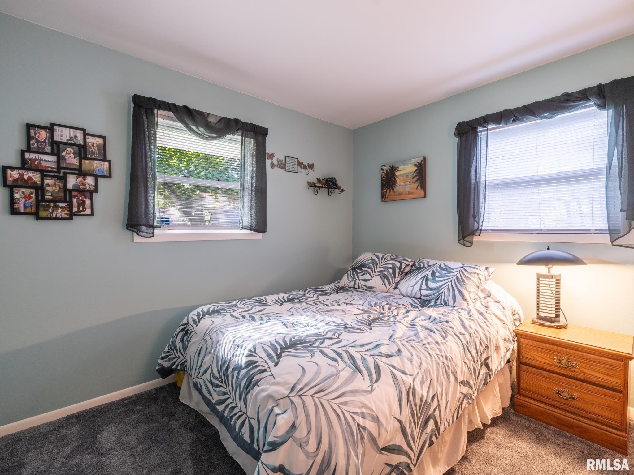 5615 N MAR VISTA Drive