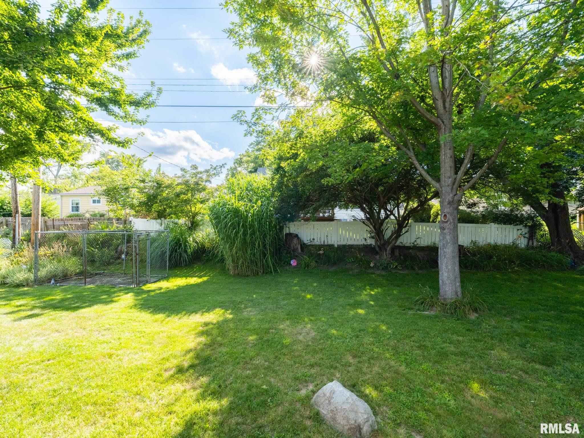 5615 N MAR VISTA Drive
