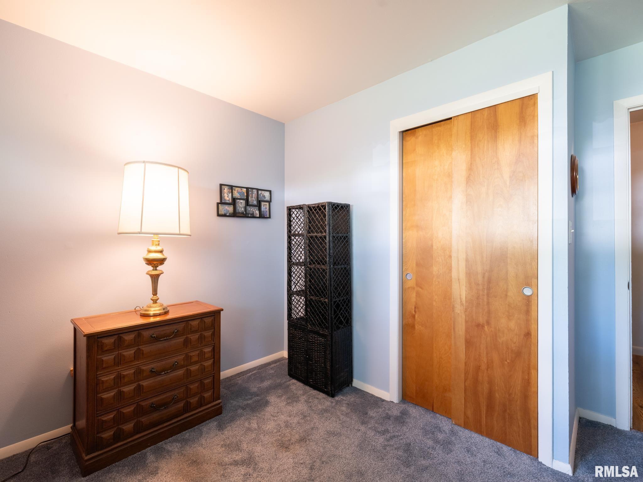 5615 N MAR VISTA Drive