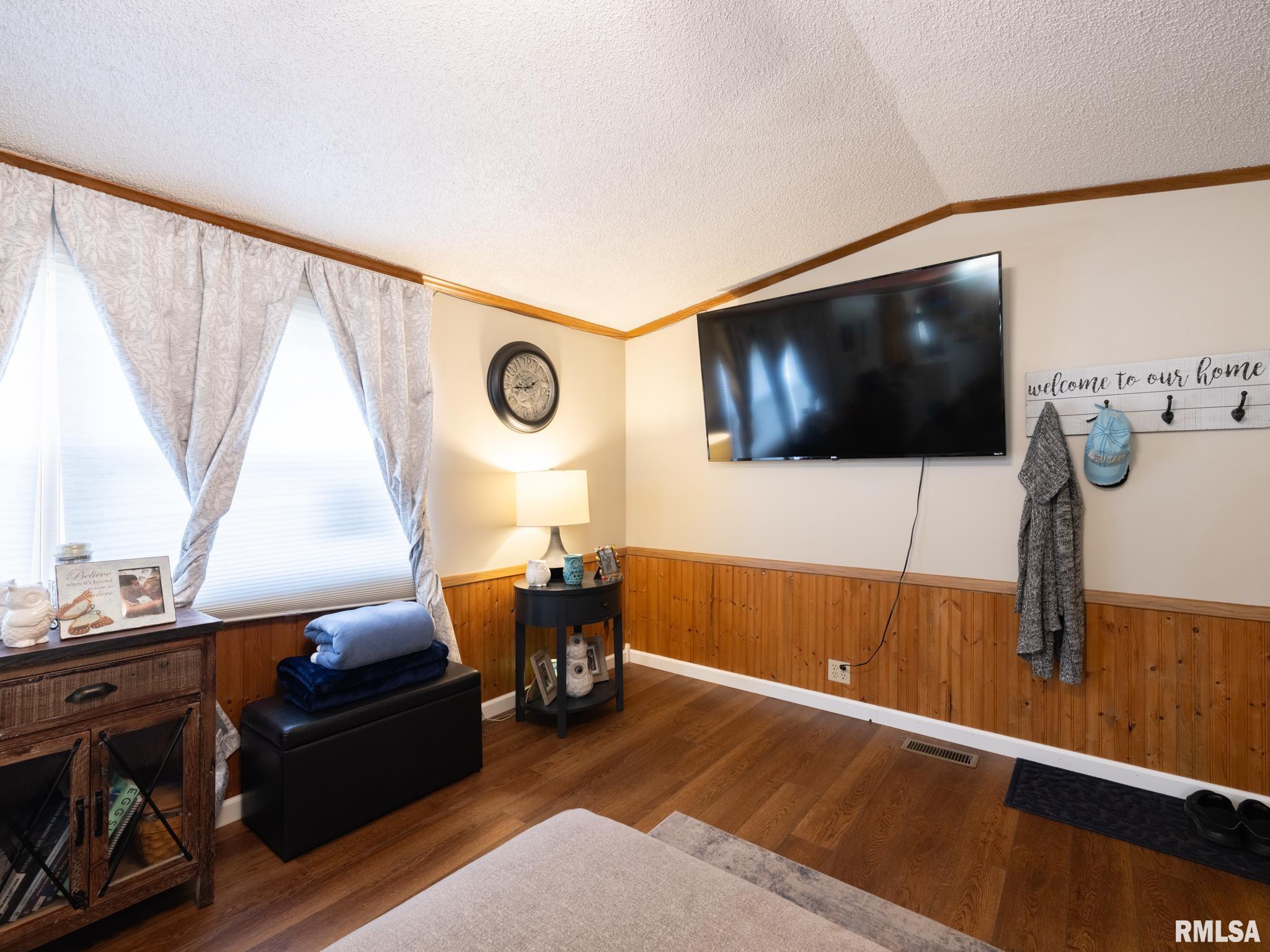 113 POPLAR Drive