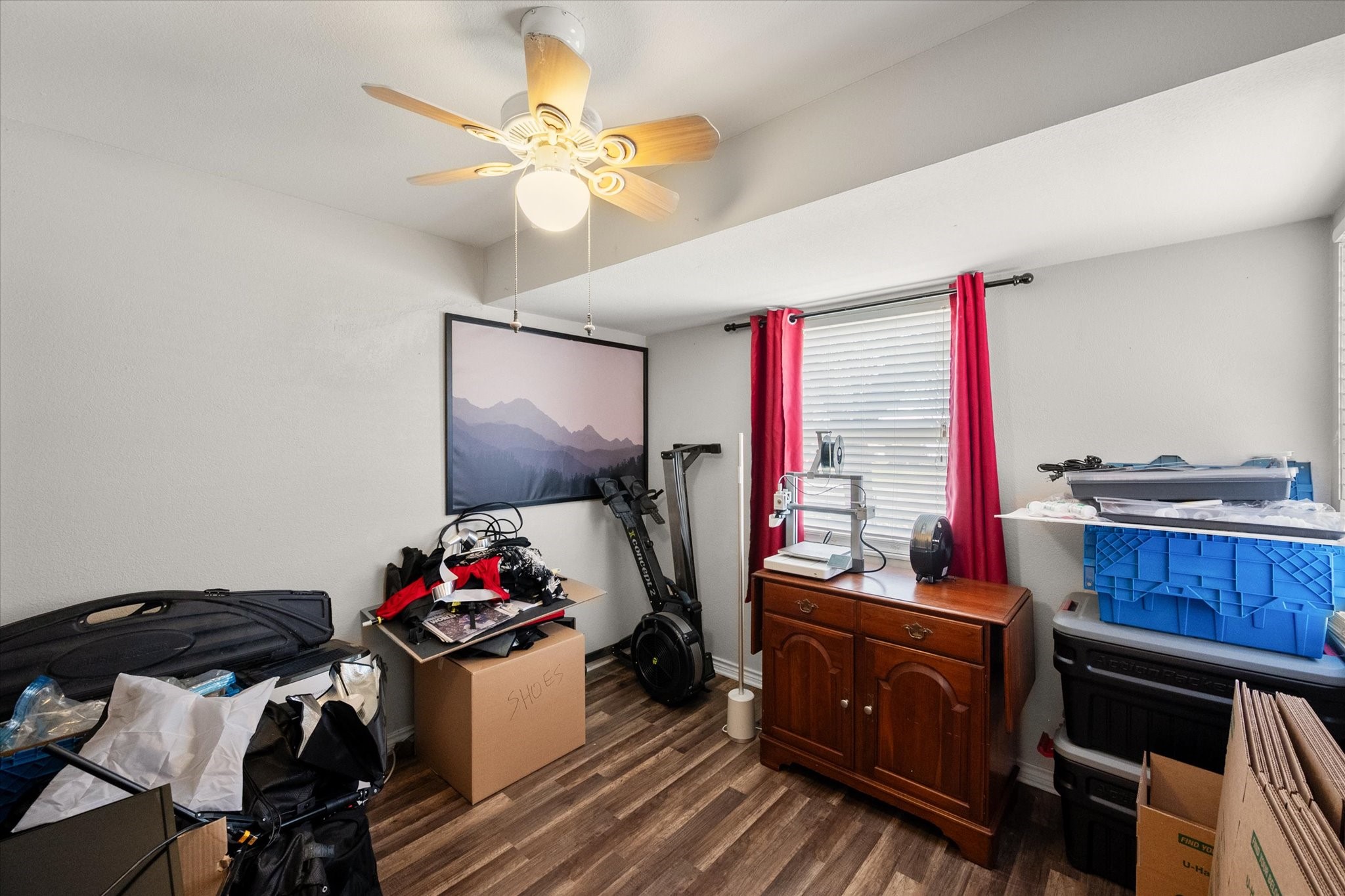 1215 Crane Drive