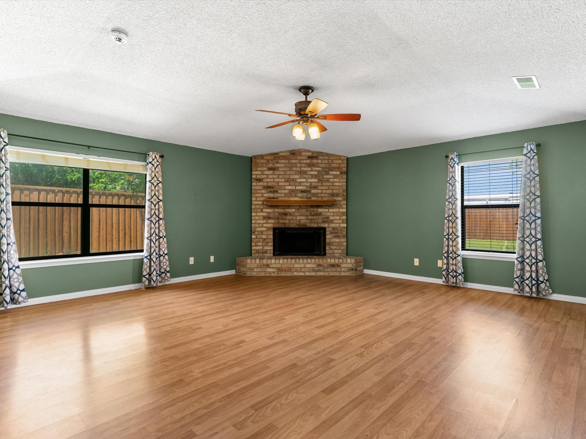 112 W Cedar Street