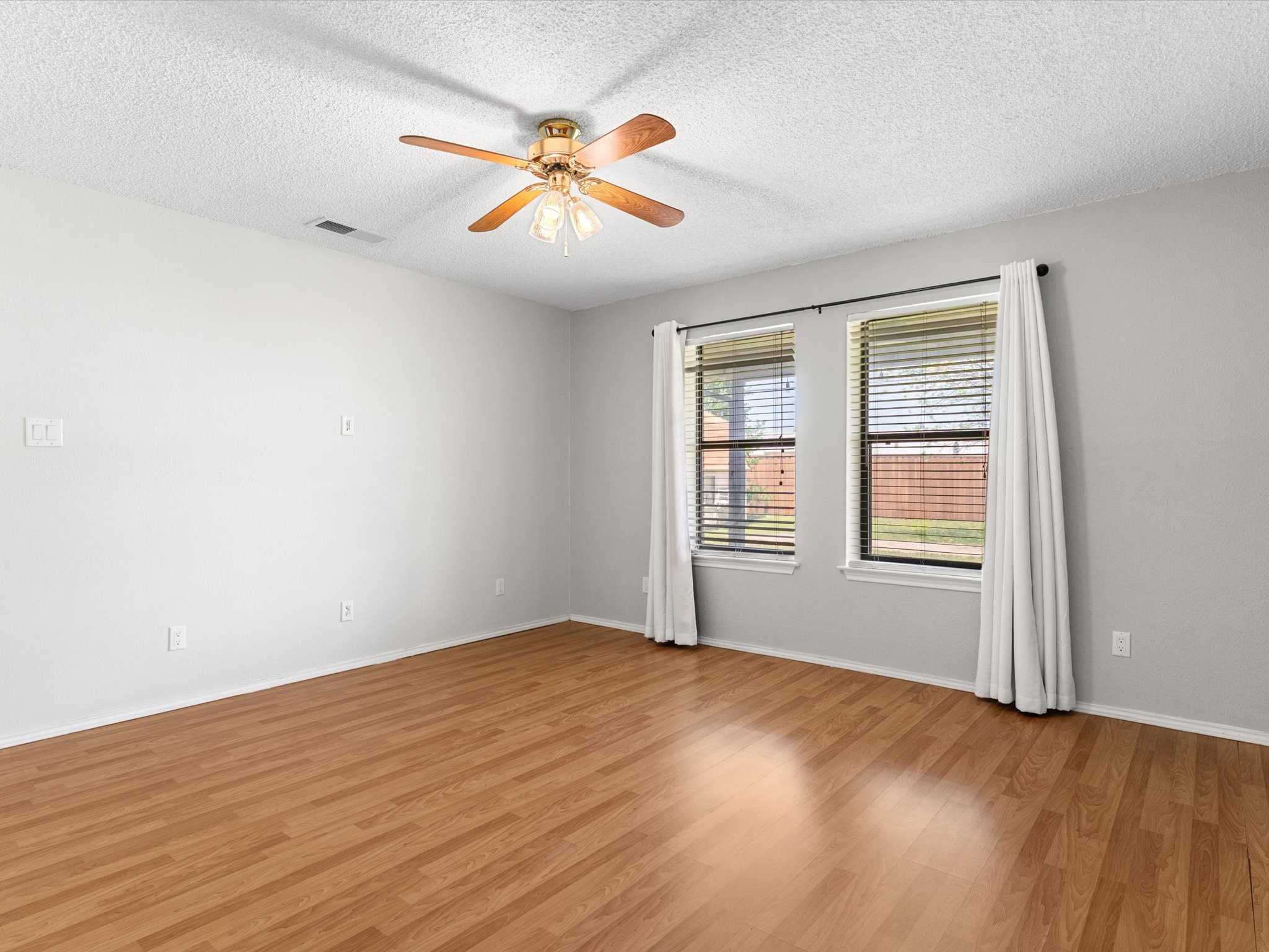 112 W Cedar Street