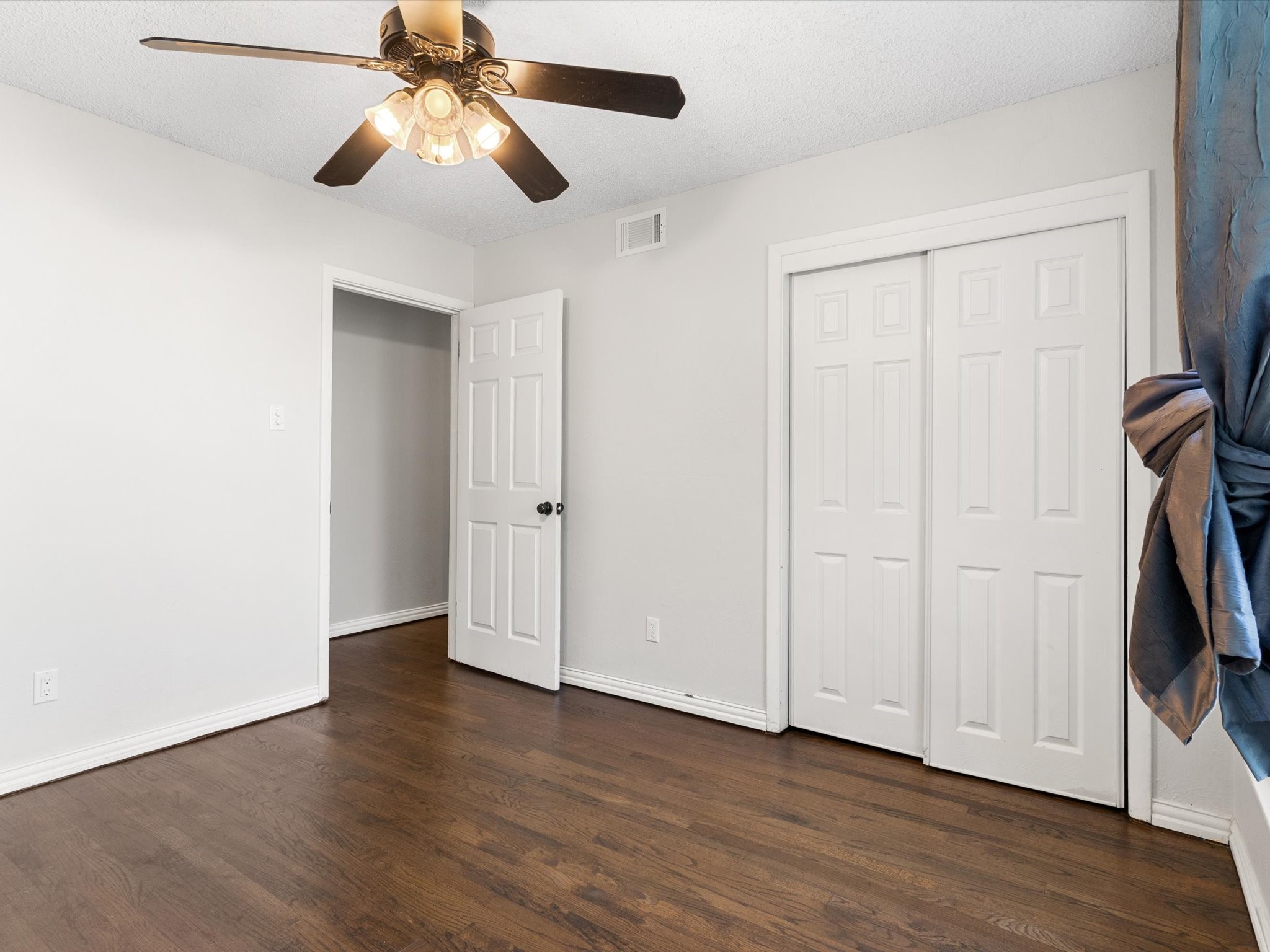 112 W Cedar Street