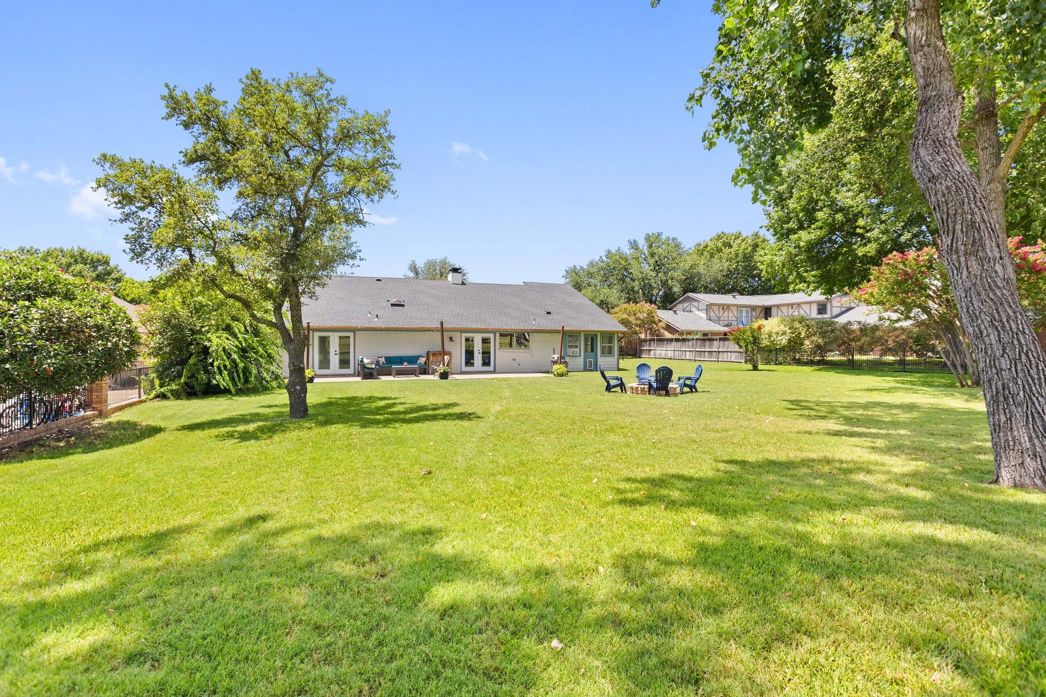 1516 Inverness Road
