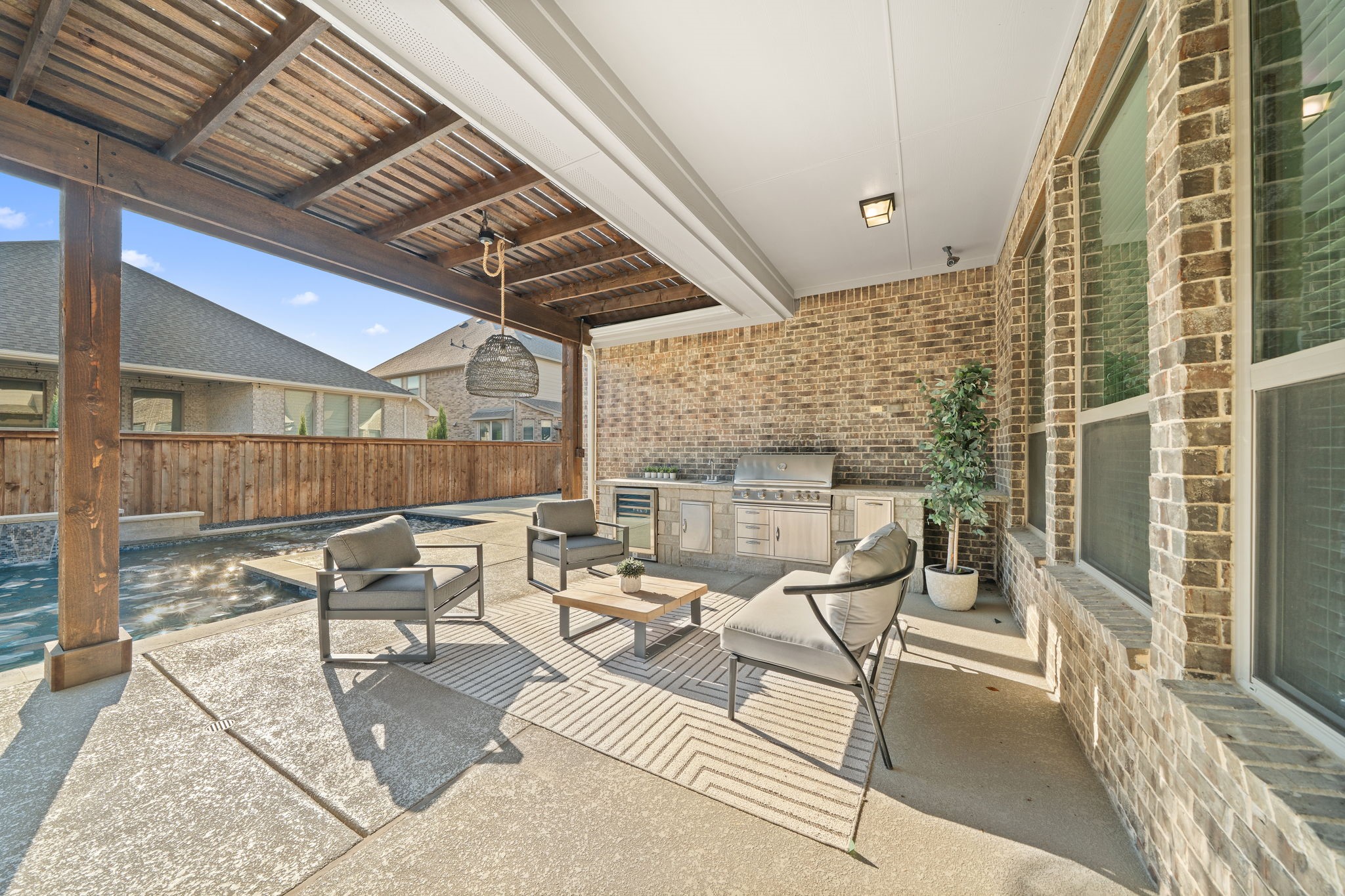 1110 Rendon Place