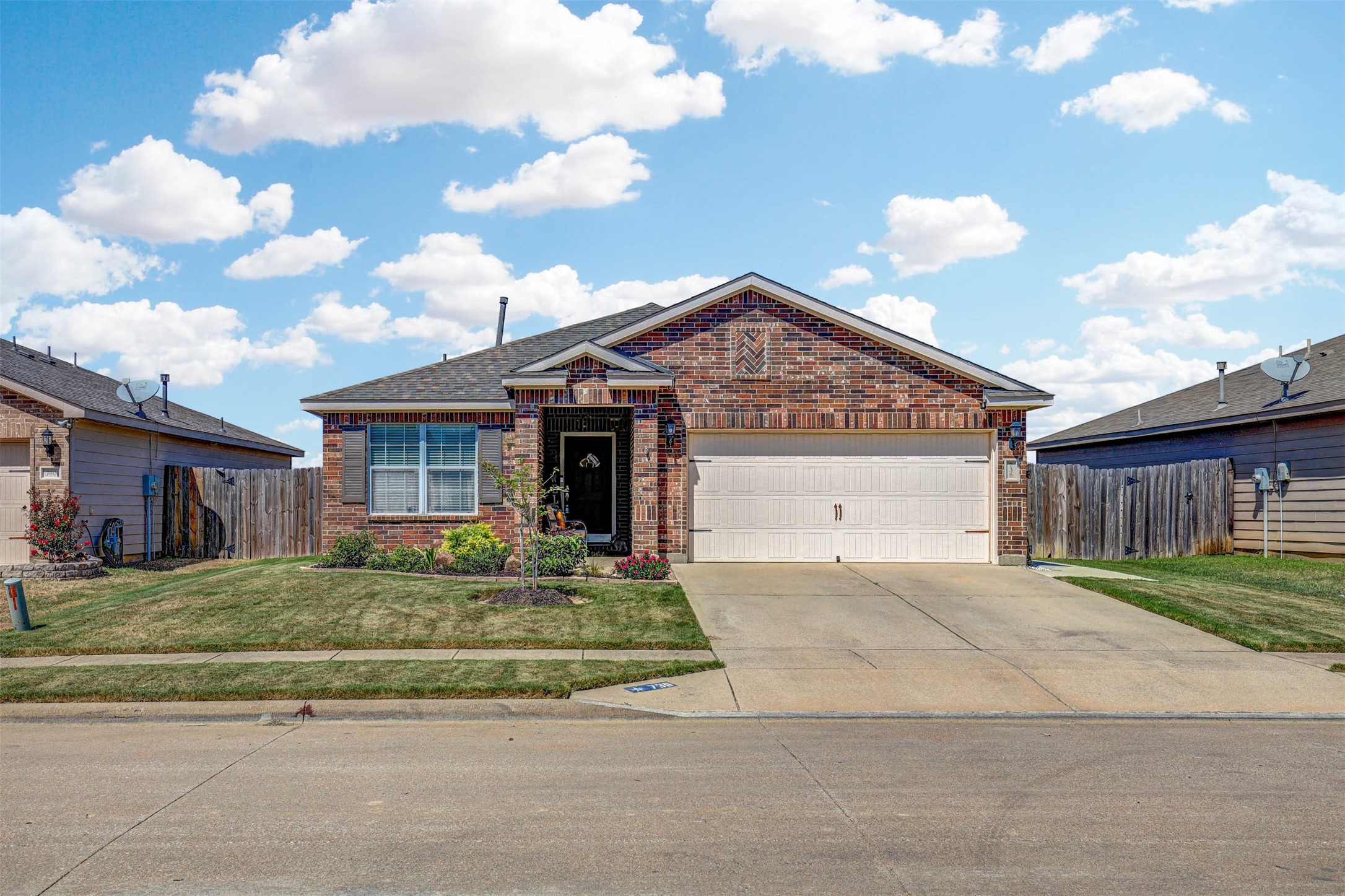 736 LazyCrest Drive