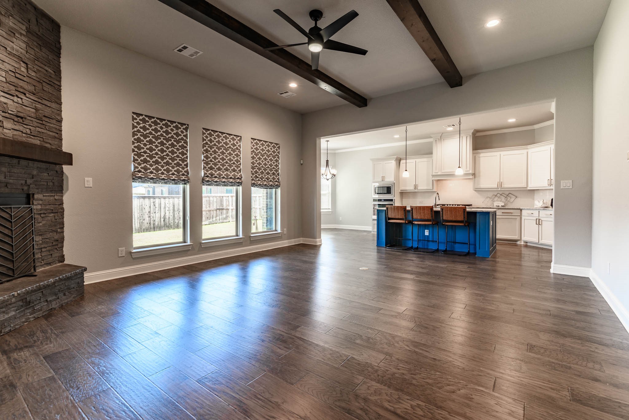 7407 Vicari Drive