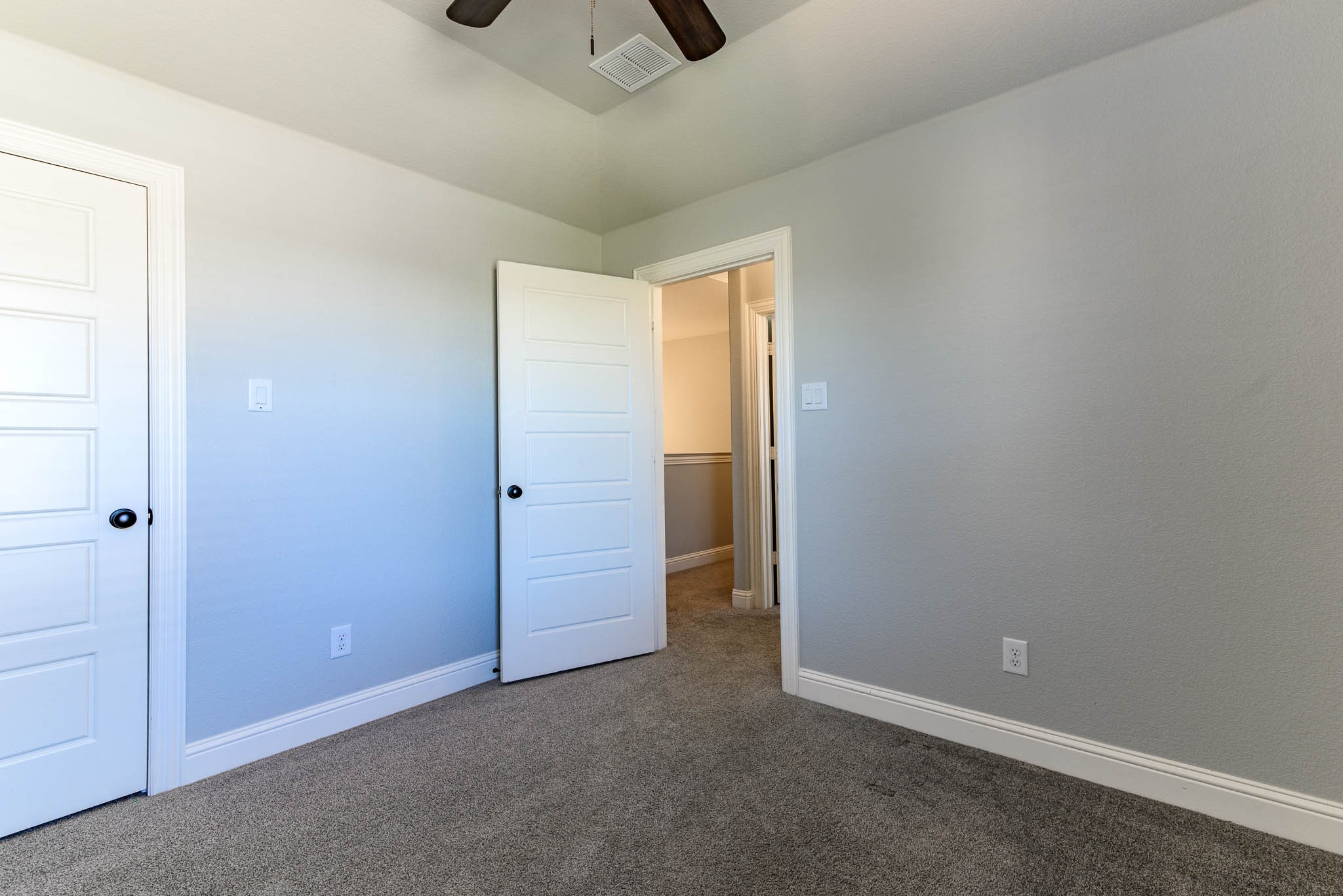 7407 Vicari Drive