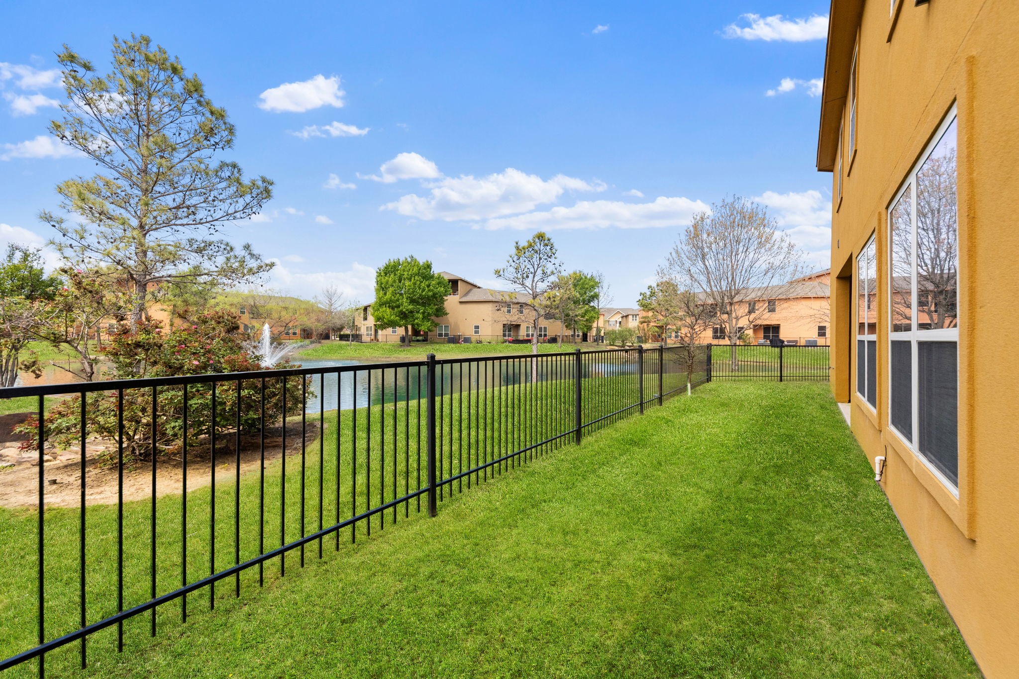 2660 Villa Di Lago 4
