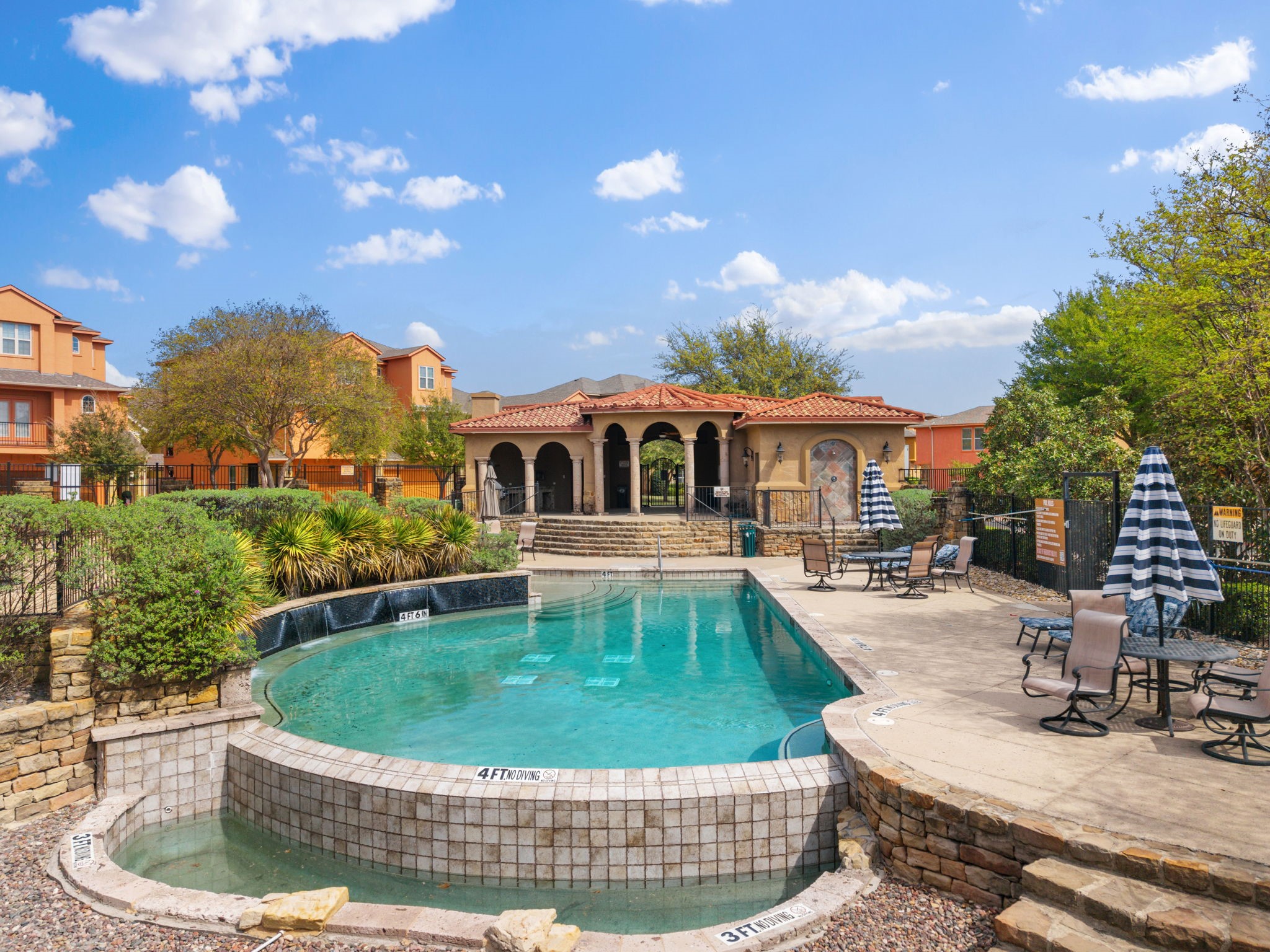 2630 Villa Di Lago 6
