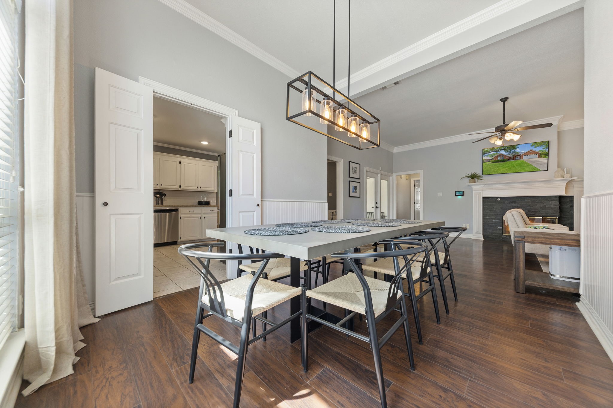 224 Redwood Court