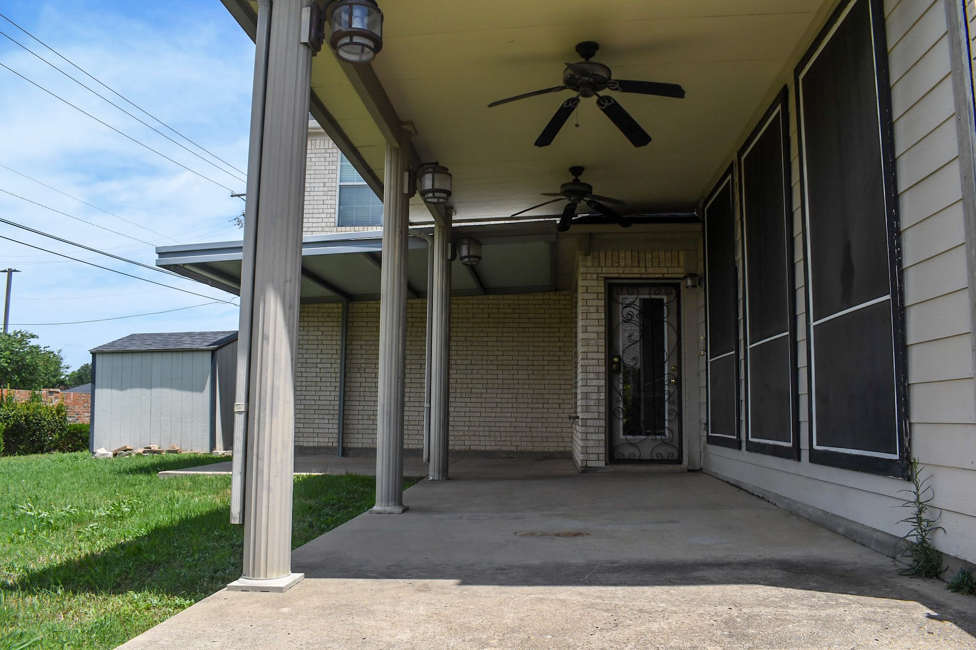409 Royal Crest Drive