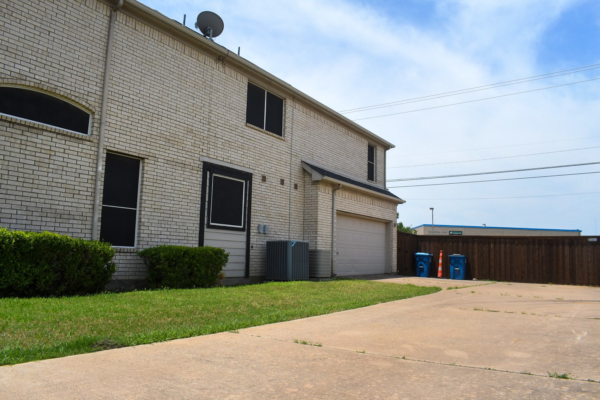 409 Royal Crest Drive