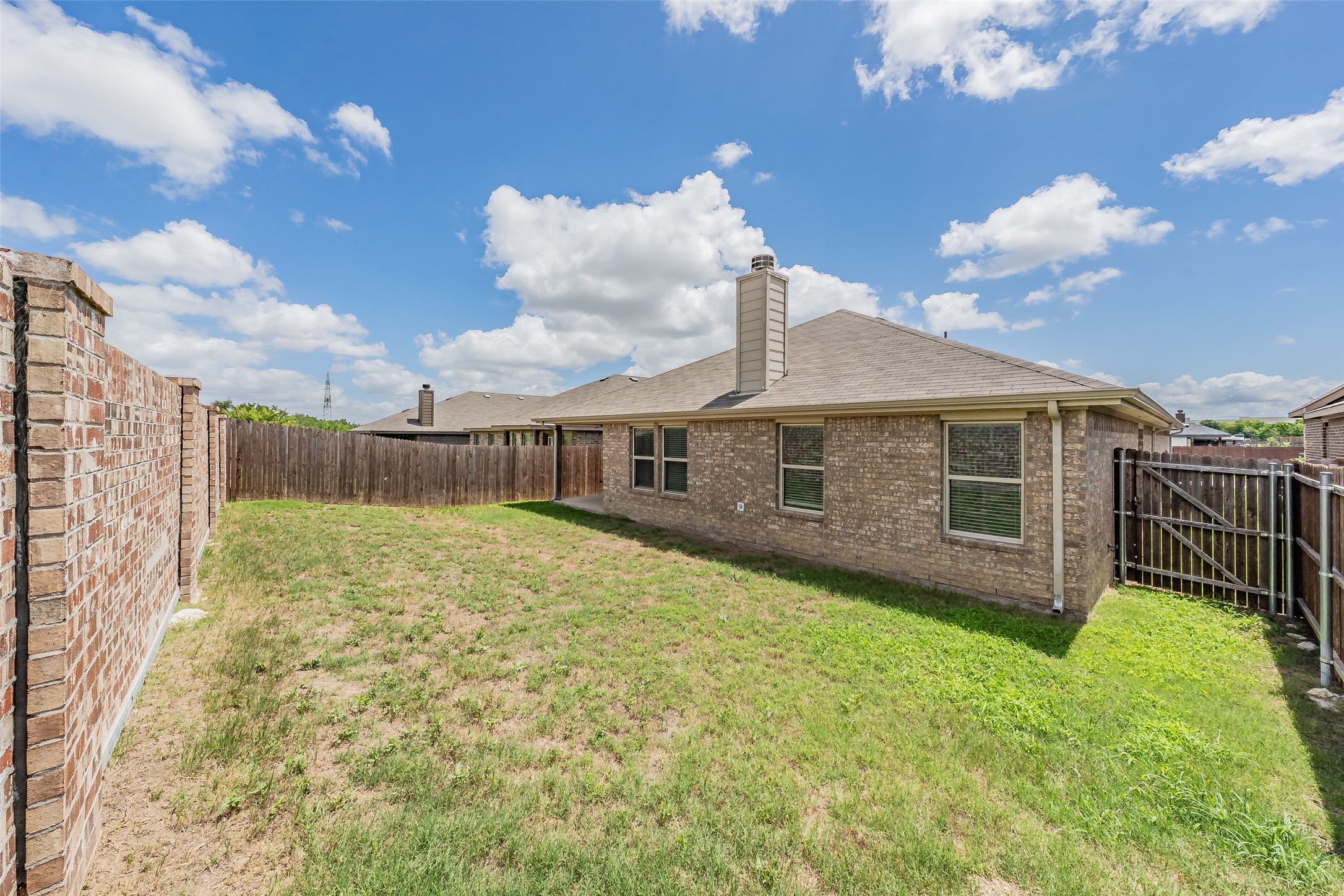 11808 Castleford Way