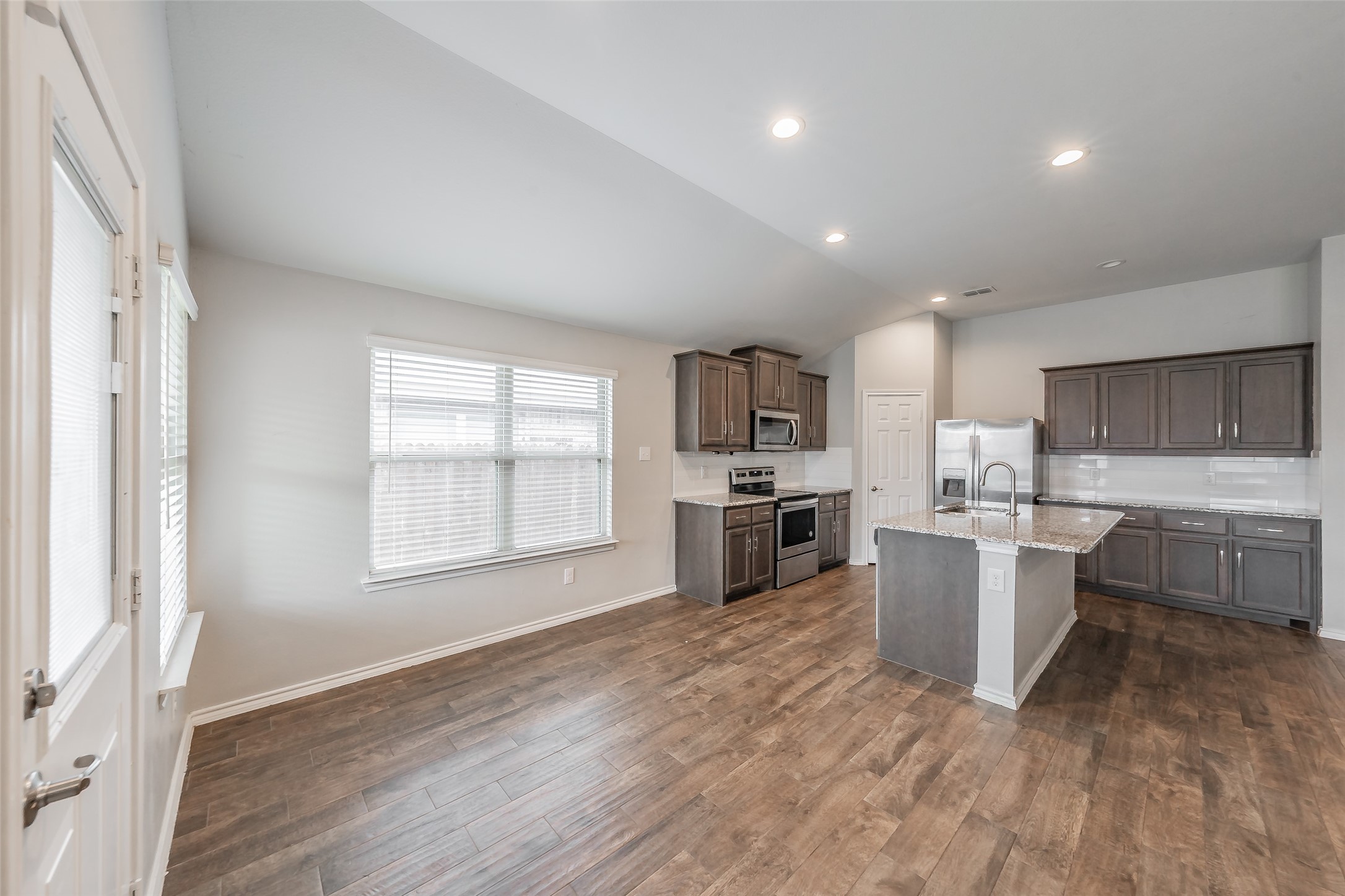 11808 Castleford Way