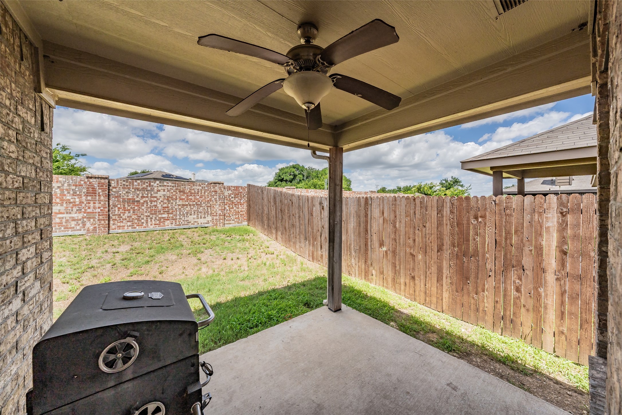 11808 Castleford Way