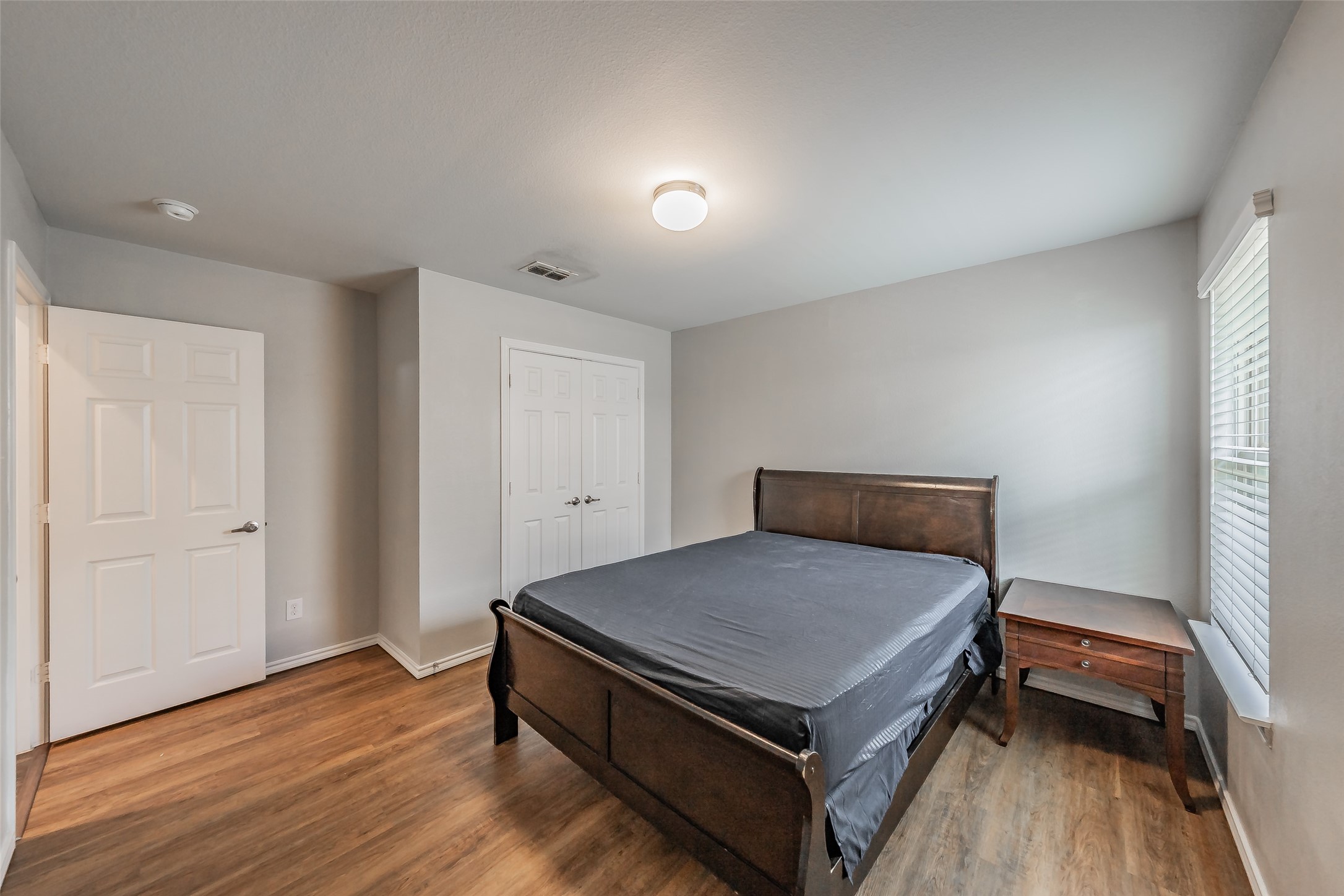 11808 Castleford Way