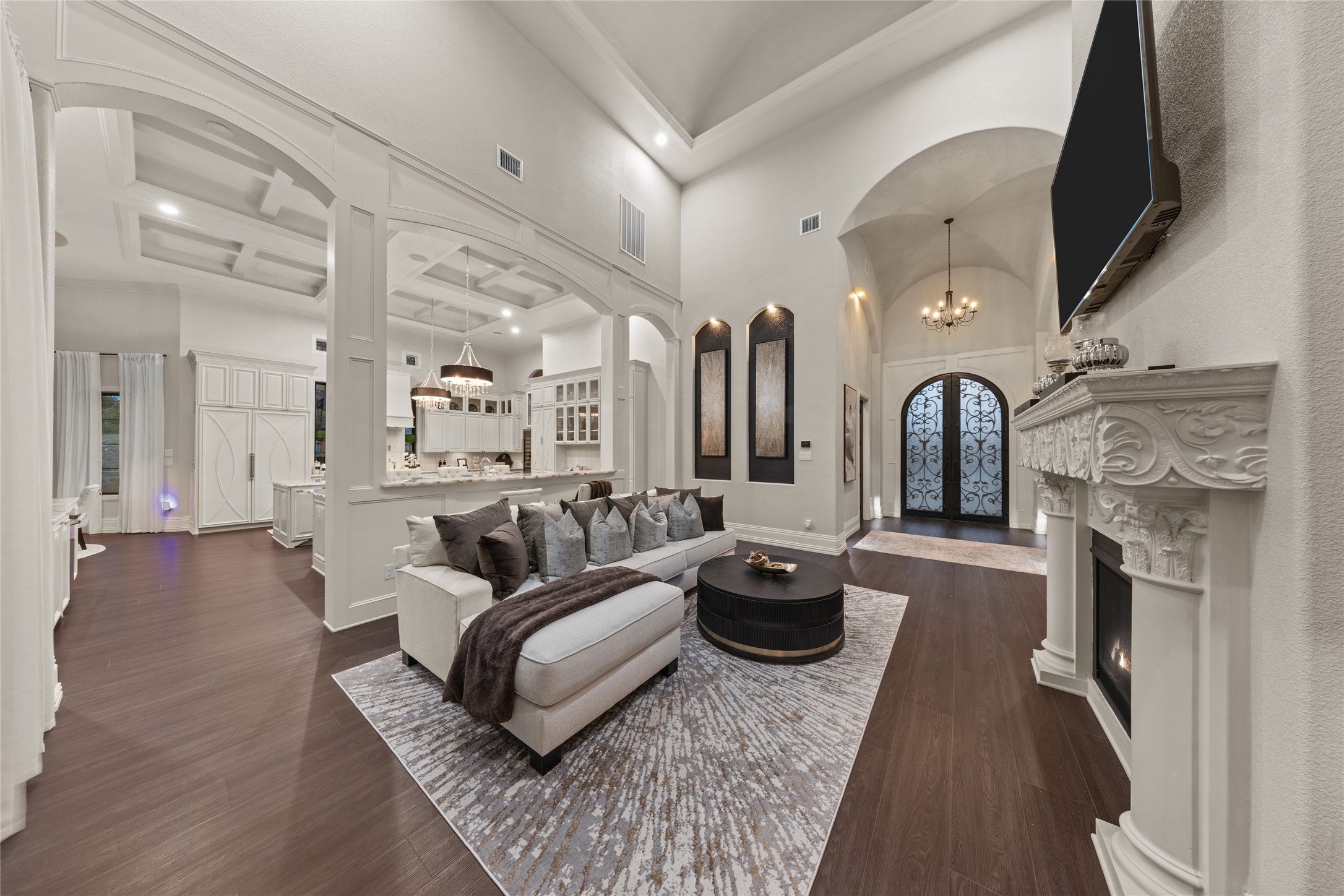 2621 Whispering Oaks Cove