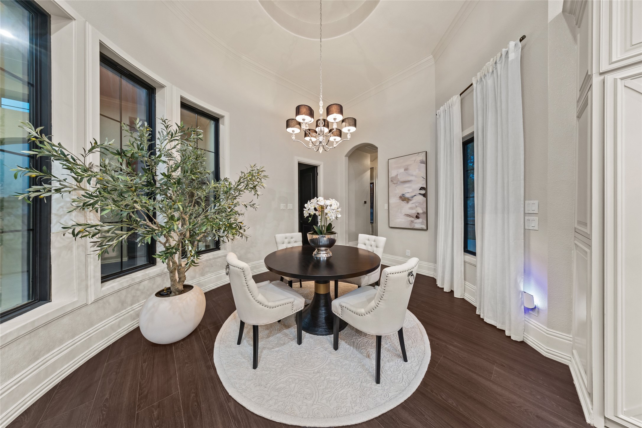 2621 Whispering Oaks Cove