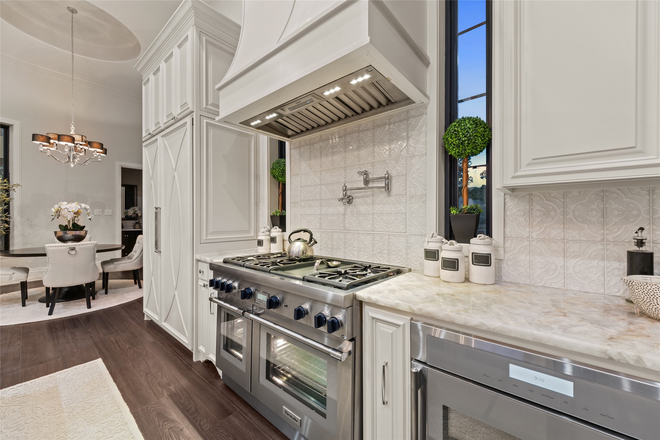 2621 Whispering Oaks Cove
