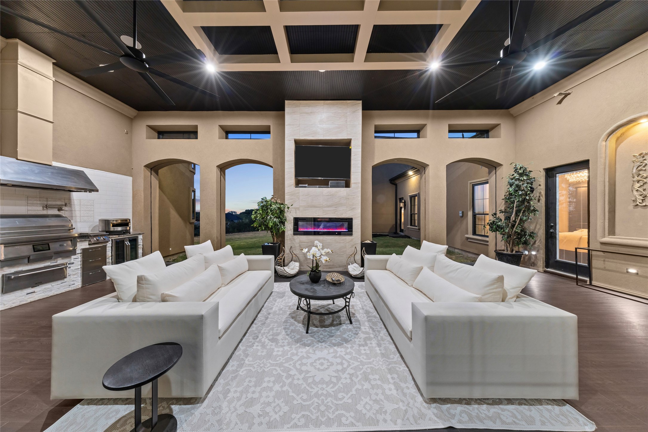 2621 Whispering Oaks Cove