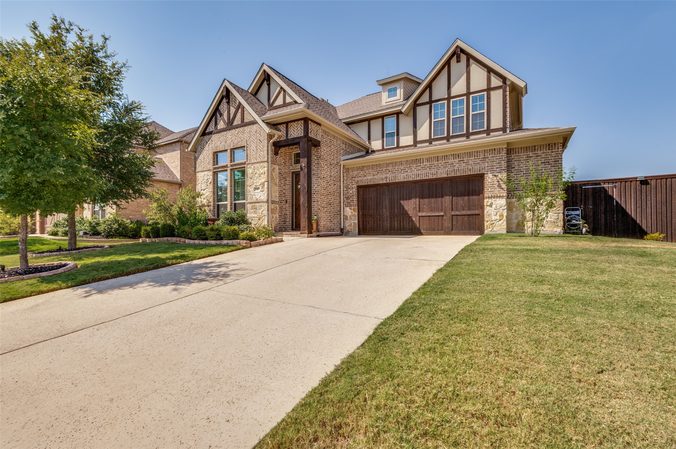 3307 Willow Brook Drive