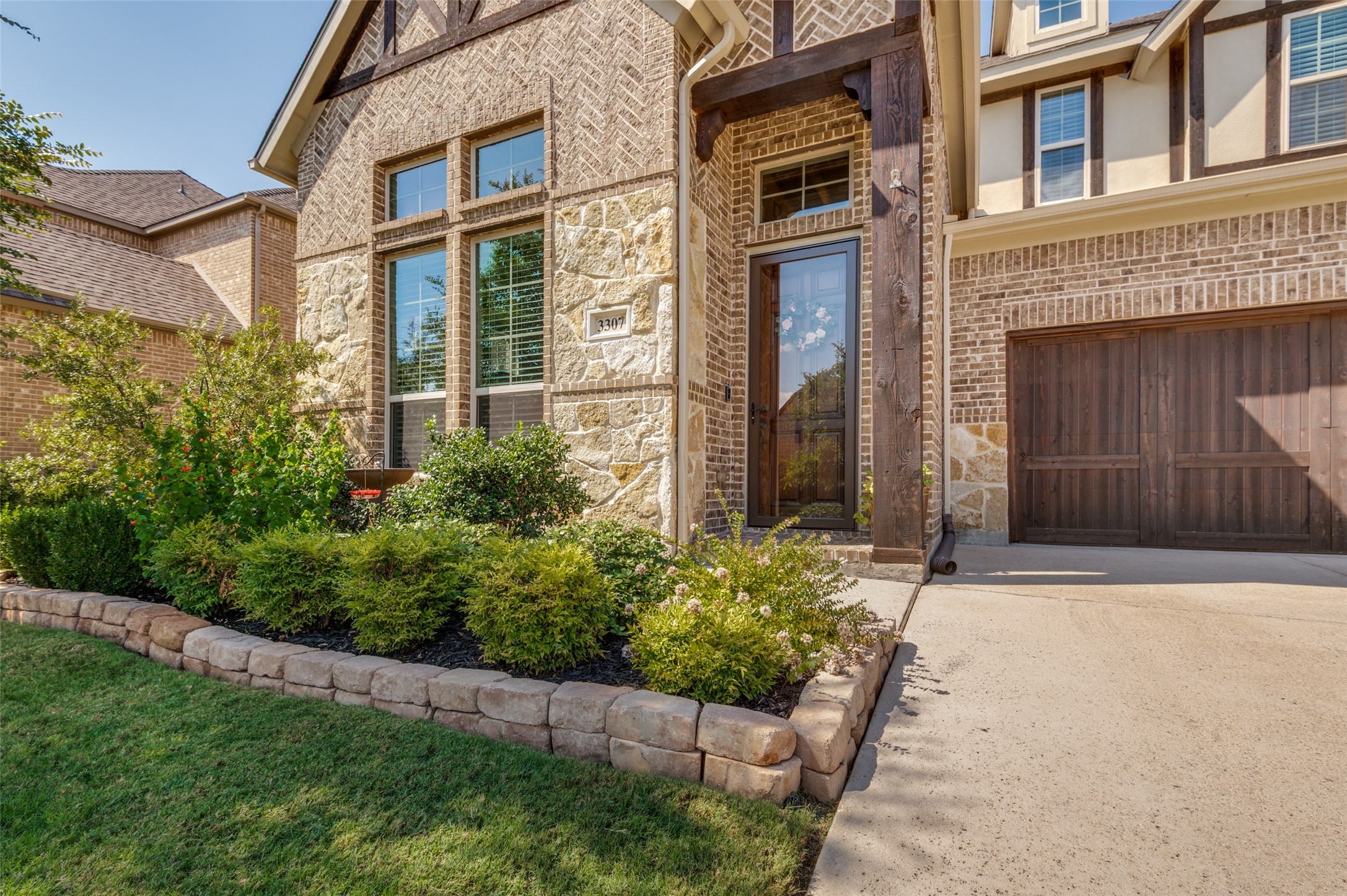 3307 Willow Brook Drive