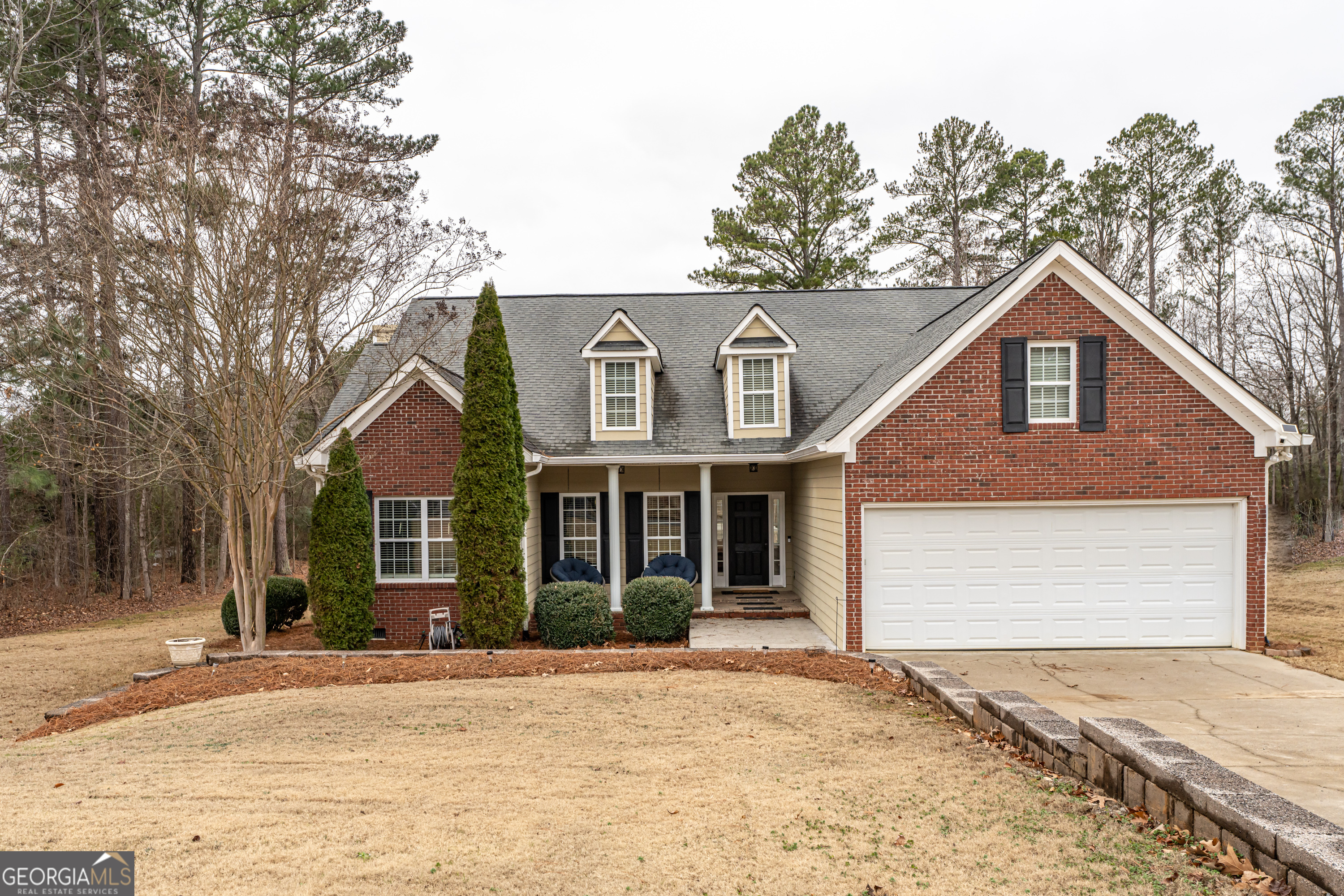 34 Hadrian Ridge Drive SW