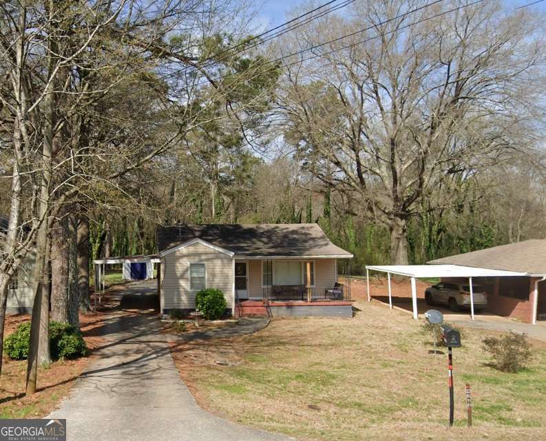 2618 Maple Road SE
