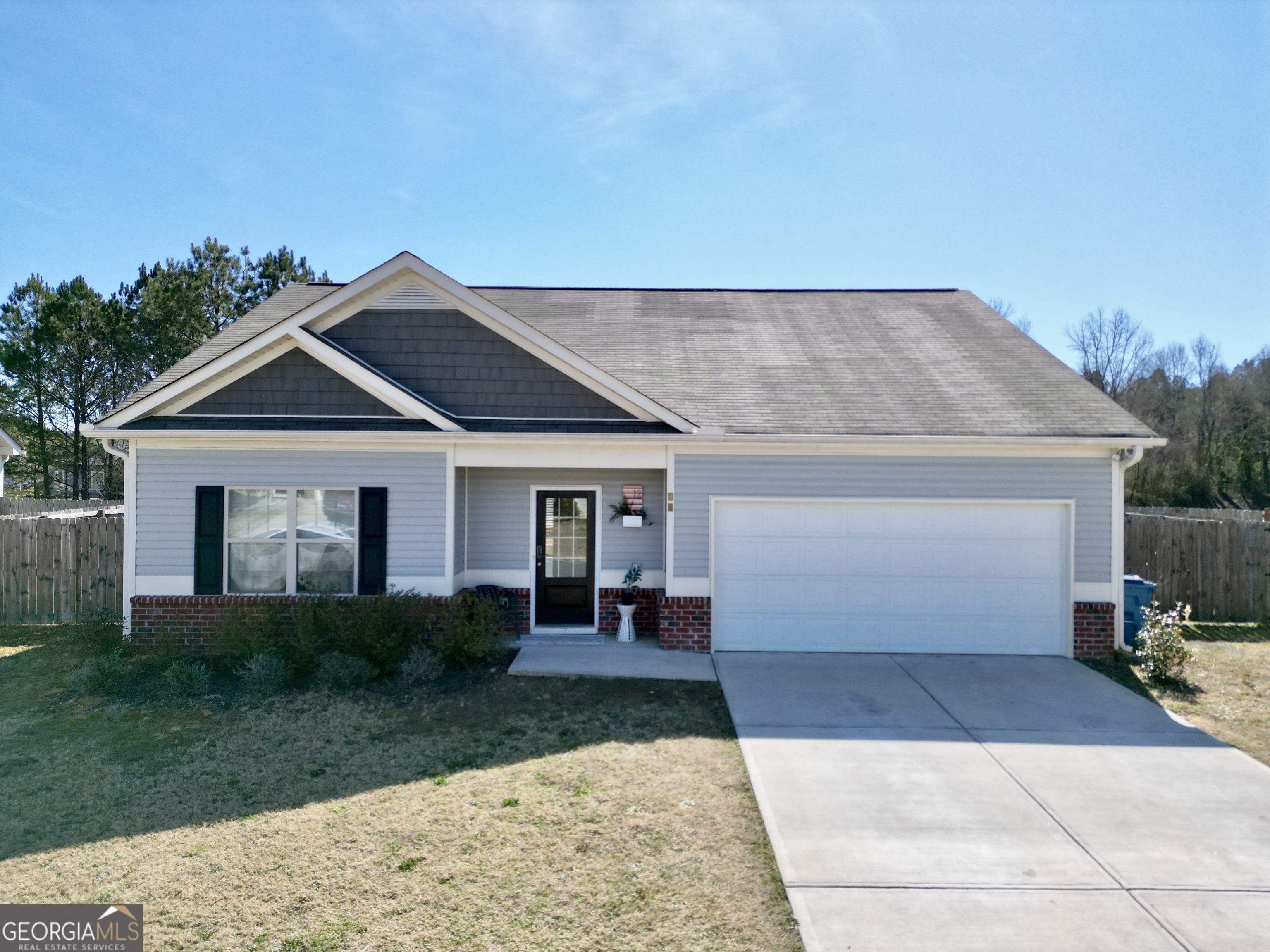 12 Willowrun Drive SW