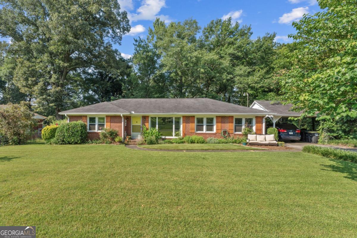 104 Northwood Drive NE
