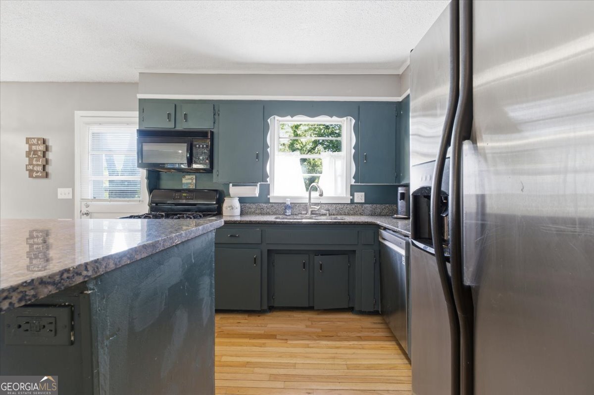 112 Pine Street SW