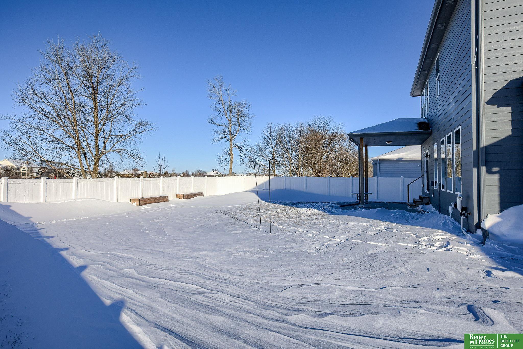 8504 N 177th Street