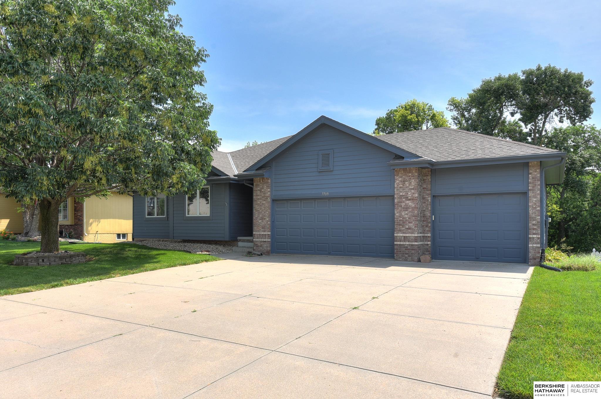 7709 S 169th Street