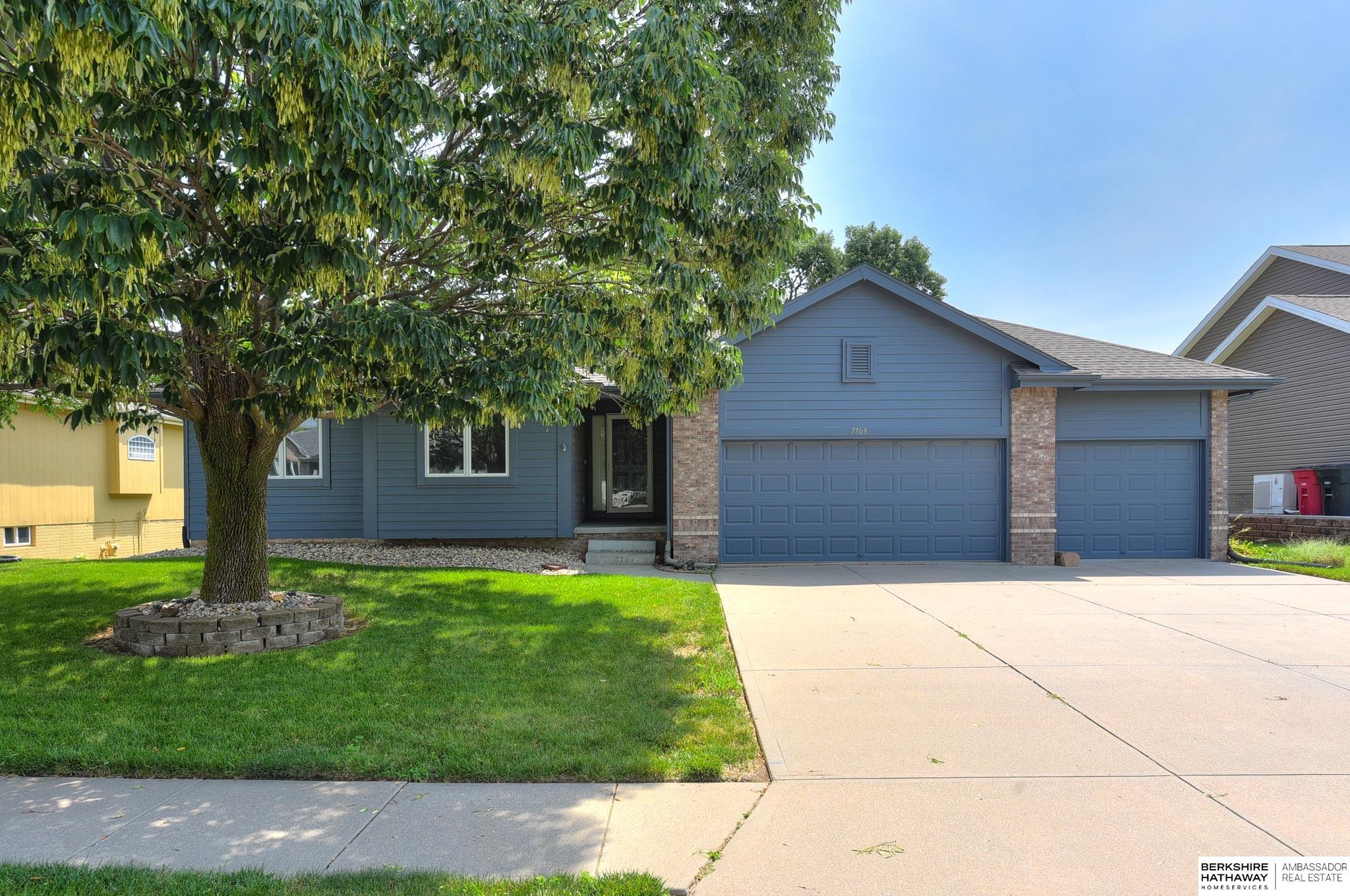 7709 S 169th Street