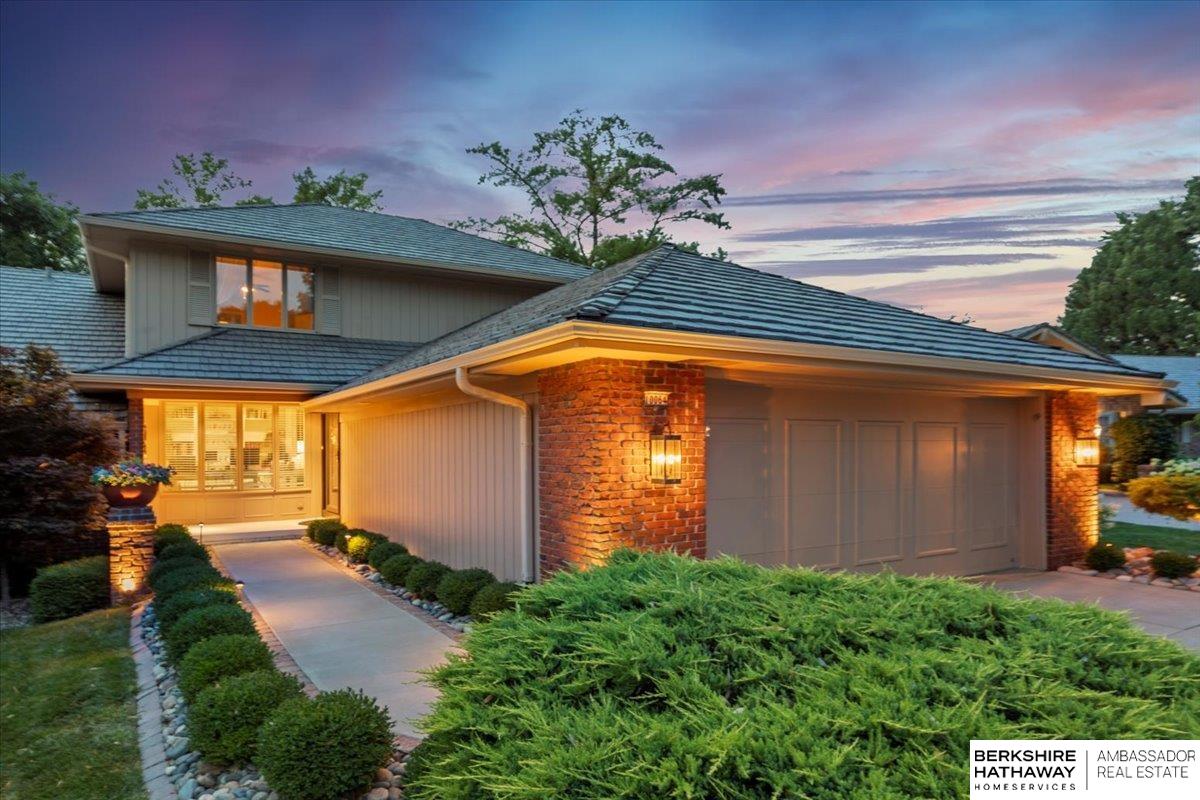10064 Fieldcrest Drive