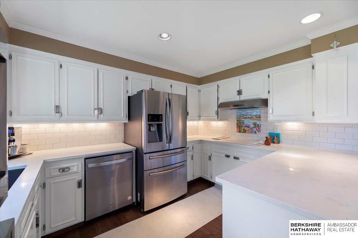 10064 Fieldcrest Drive
