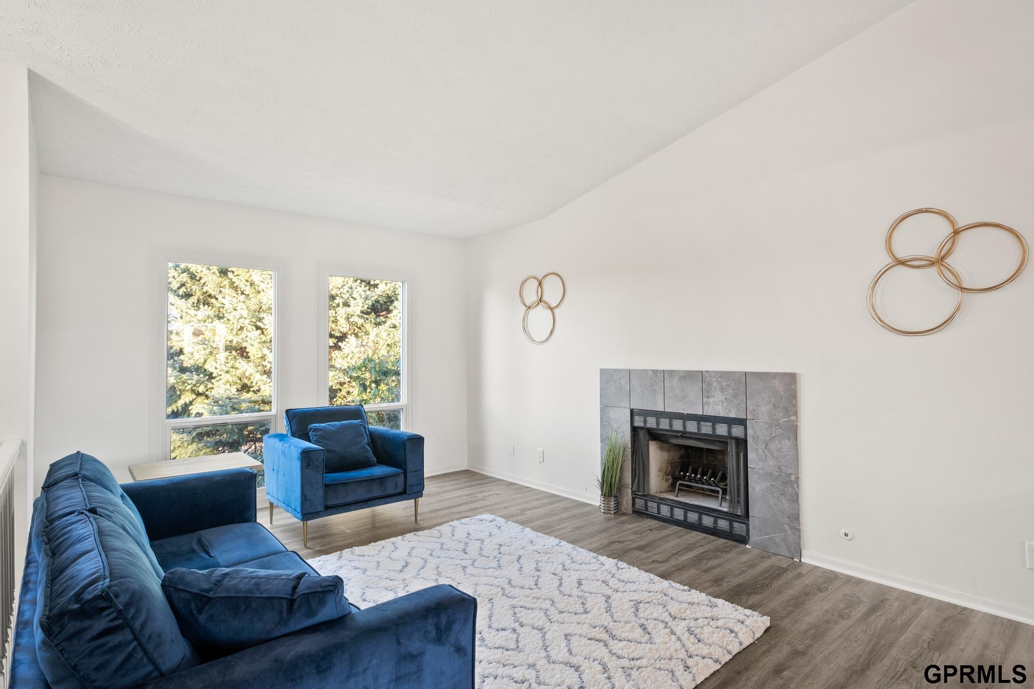 8209 Vernon Avenue