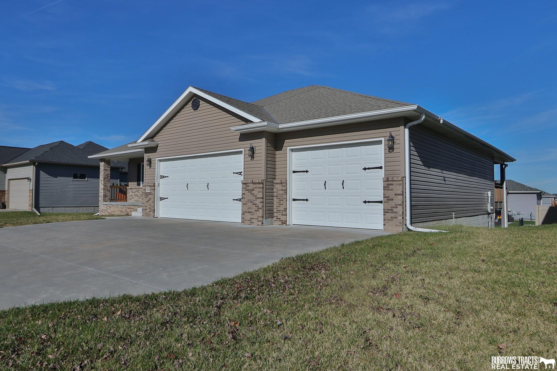 9320 Eagleton Lane