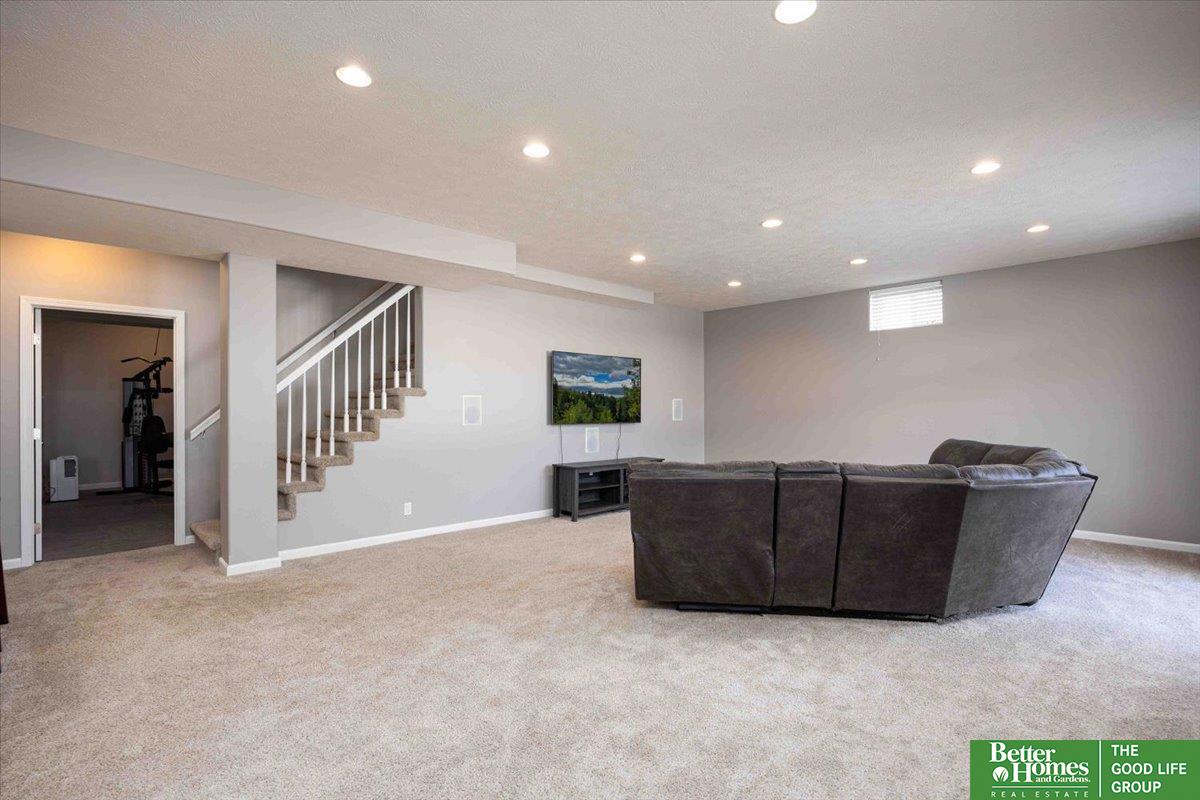 17016 Briar Street