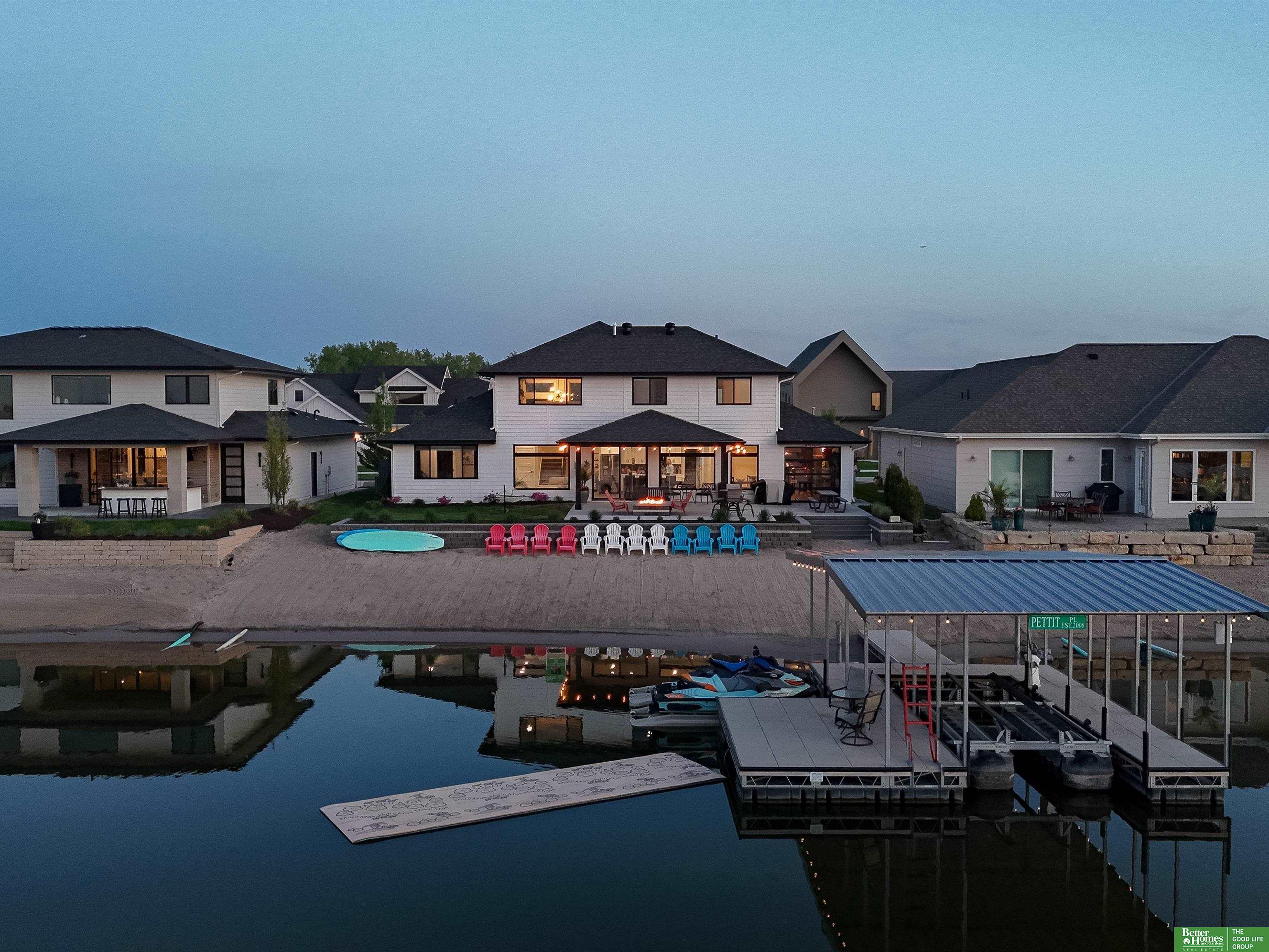 28438 Laurel Circle