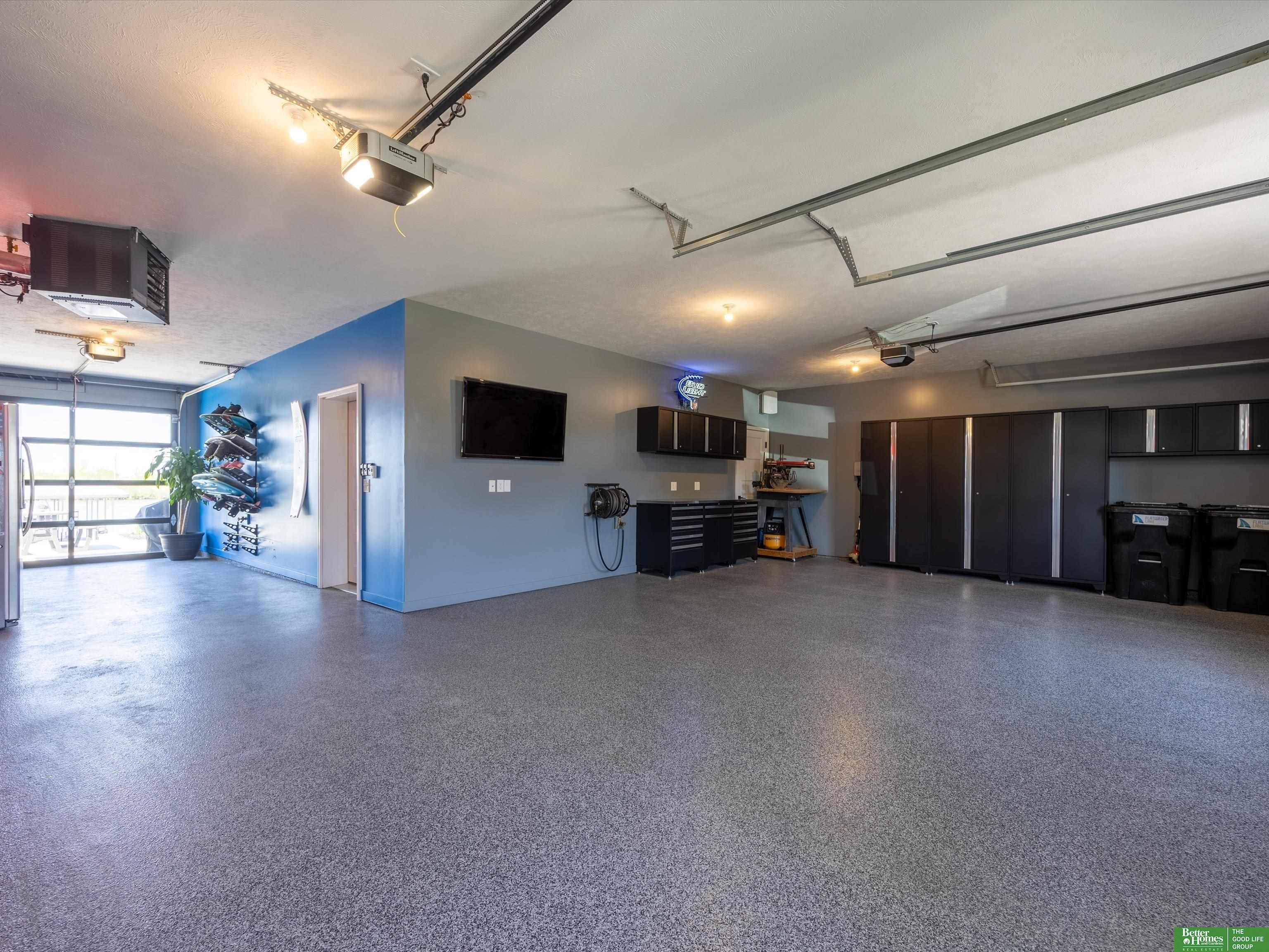 28438 Laurel Circle