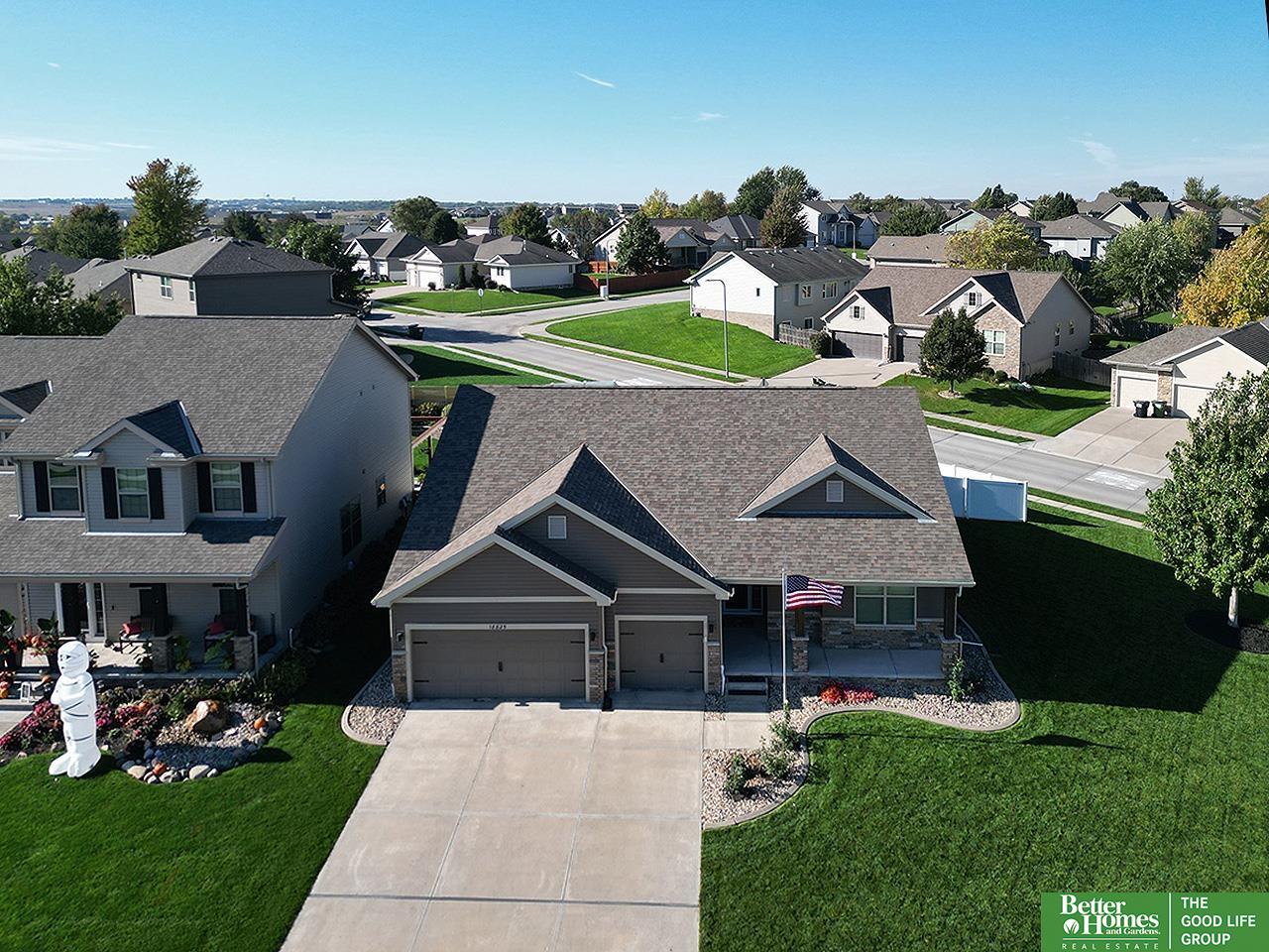 18825 Lillian Street