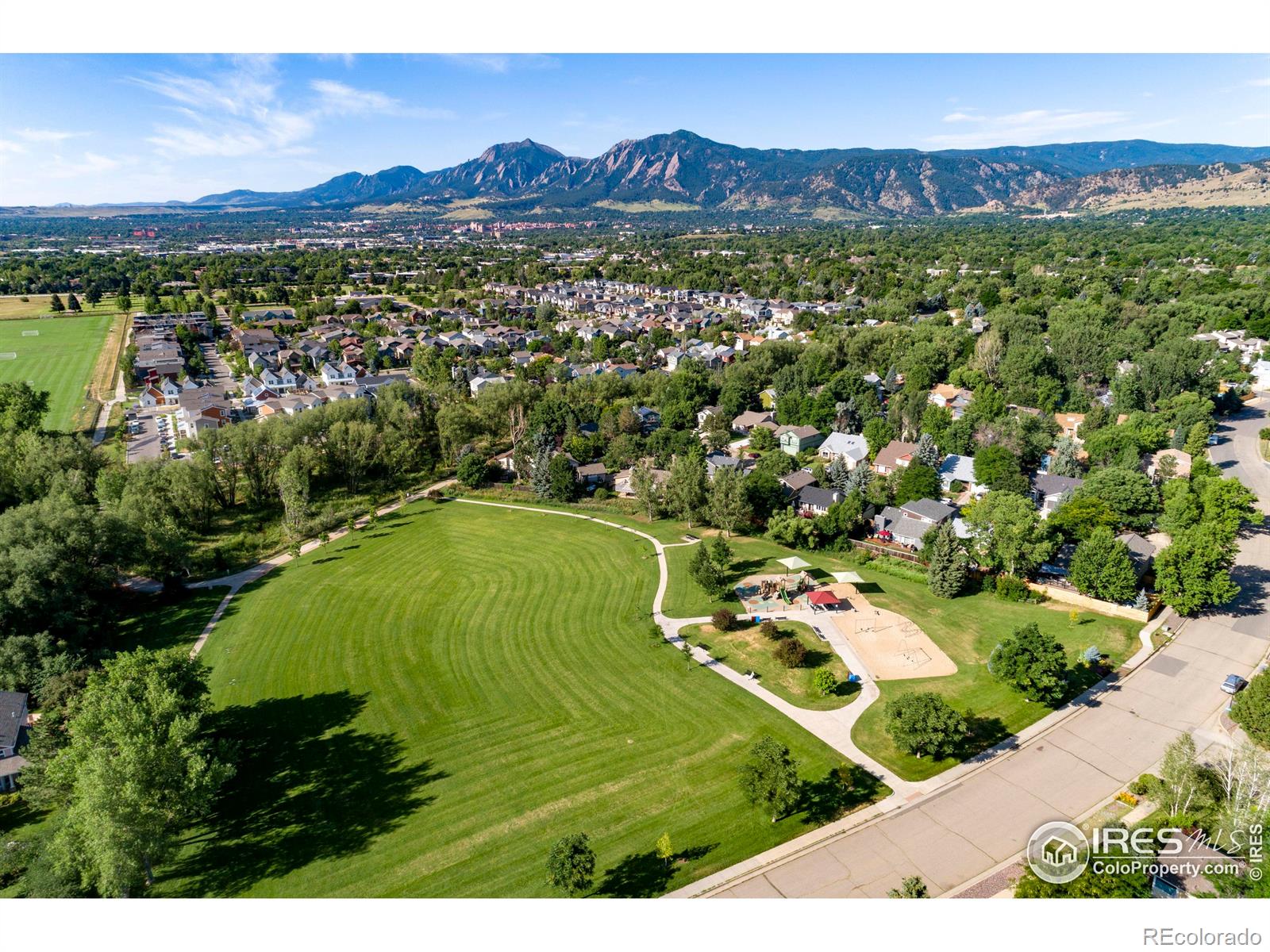 4141 S Hampton Circle