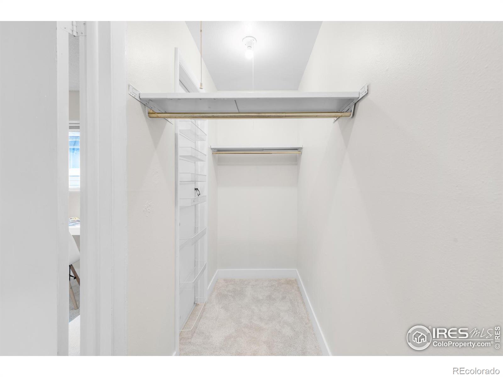 3161 Madison Avenue Unit: 306